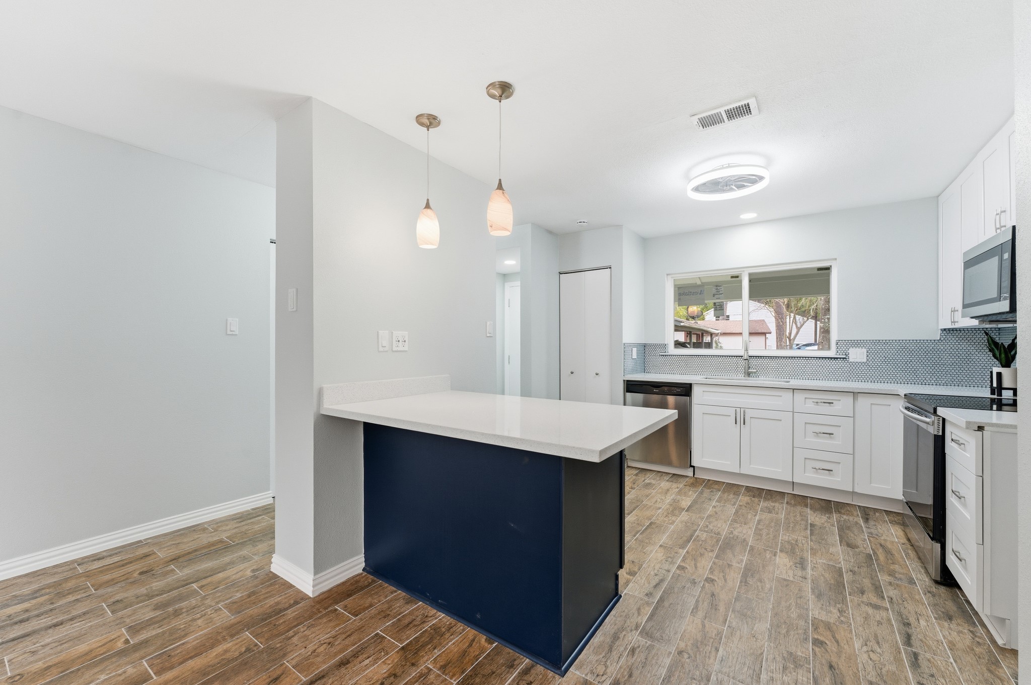 1808 N Red Cedar Circle Property Photo 9