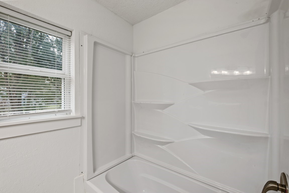 2217 Meadow Lane Property Photo 22