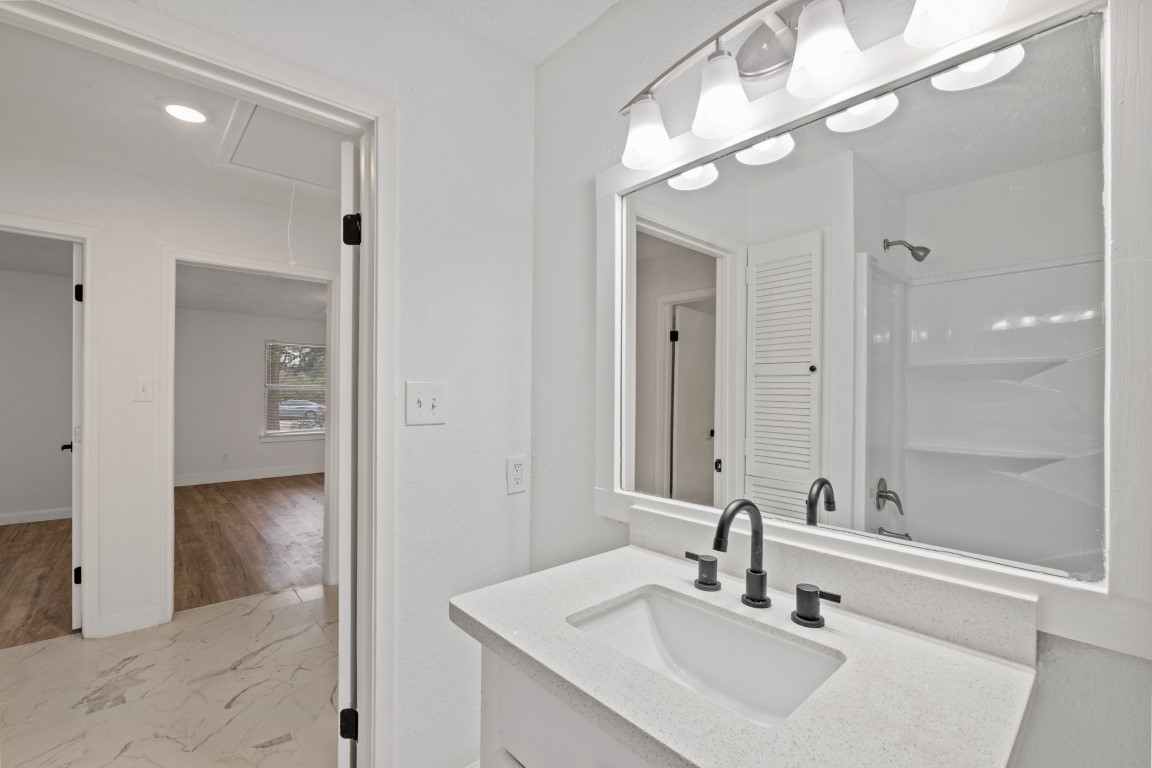 2217 Meadow Lane Property Photo 23