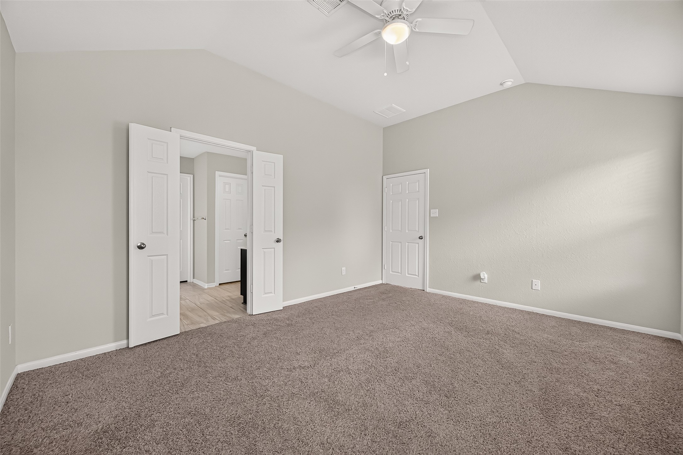 2122 Artic Loon Drive Property Photo 29