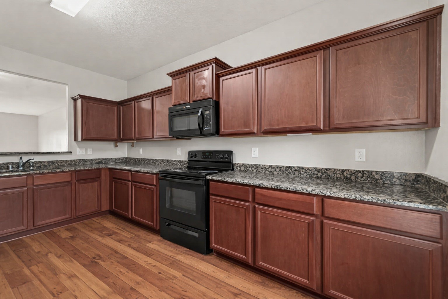 17247 Osprey Forest Drive Property Photo 9