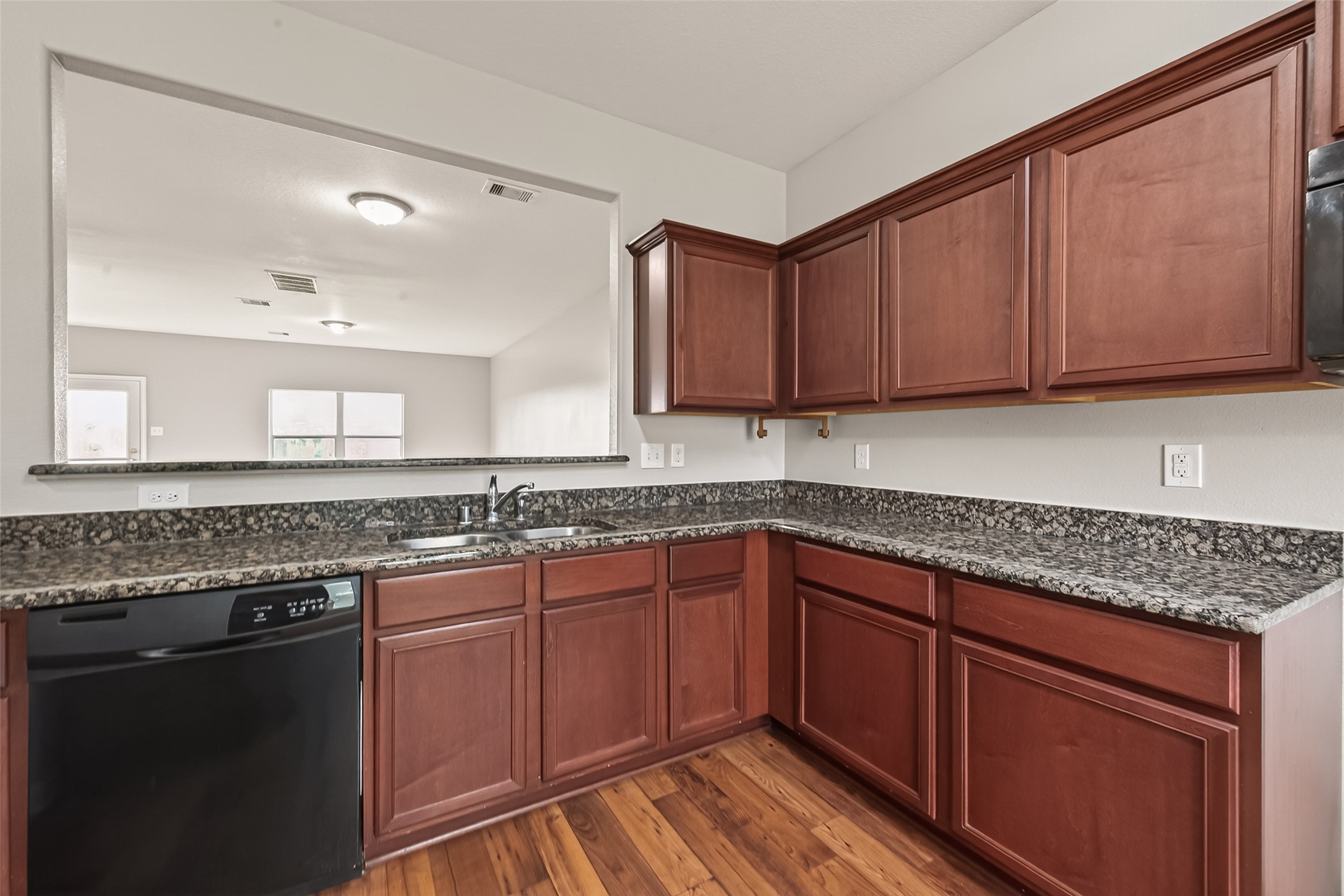 17247 Osprey Forest Drive Property Photo 12