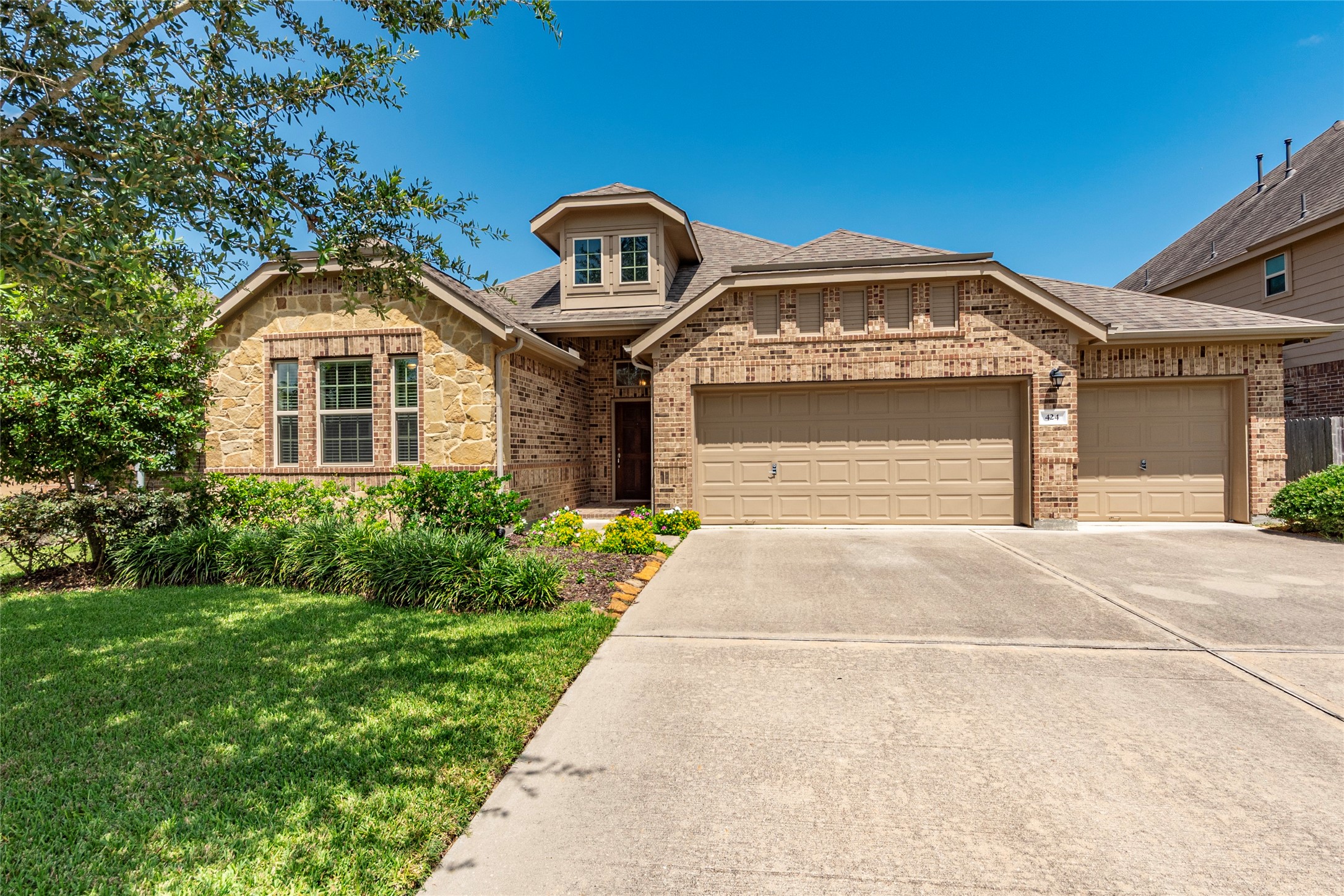 424 Stockport Dr Drive