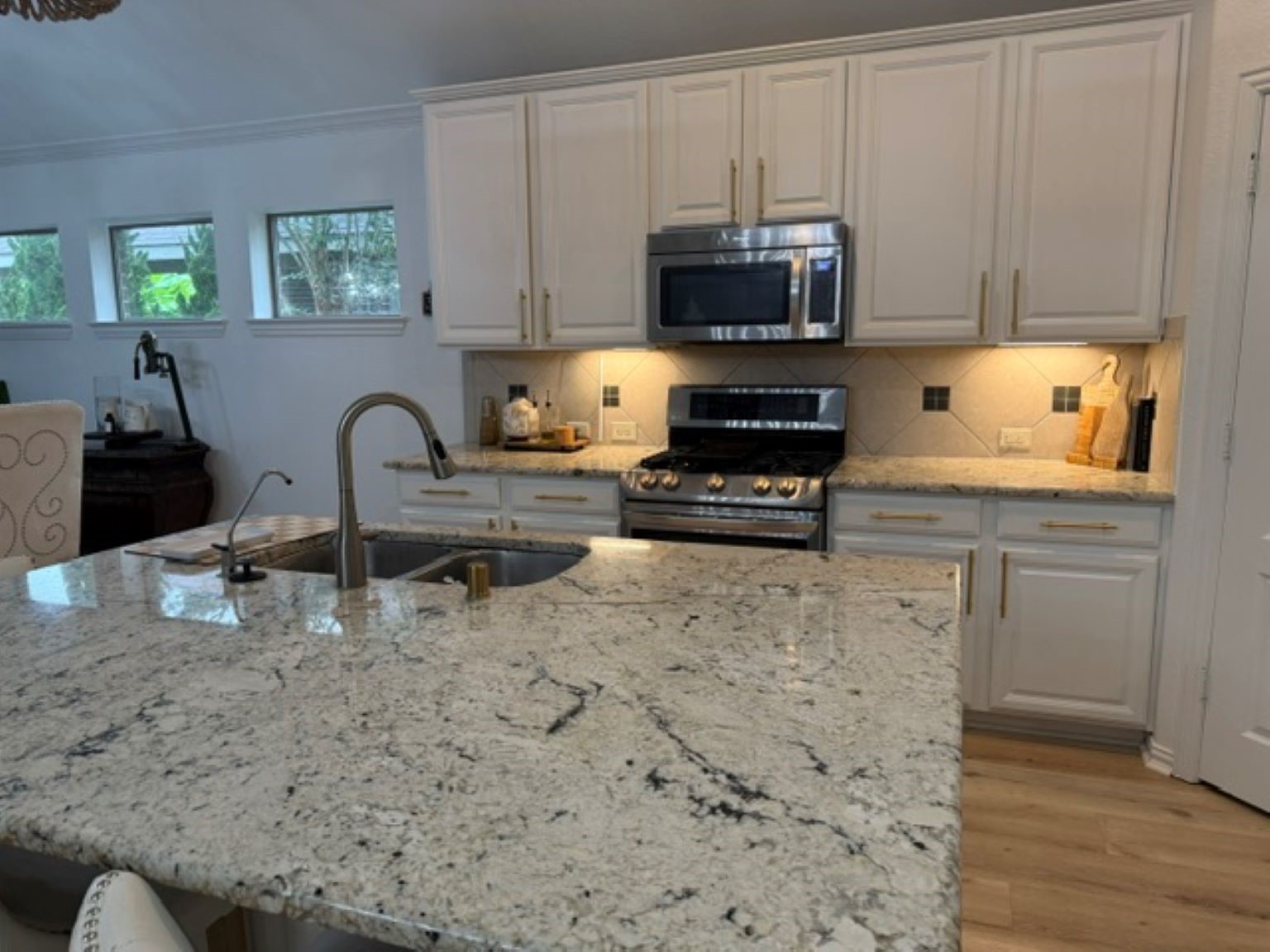 21353 Kings Guild Lane Property Photo 8