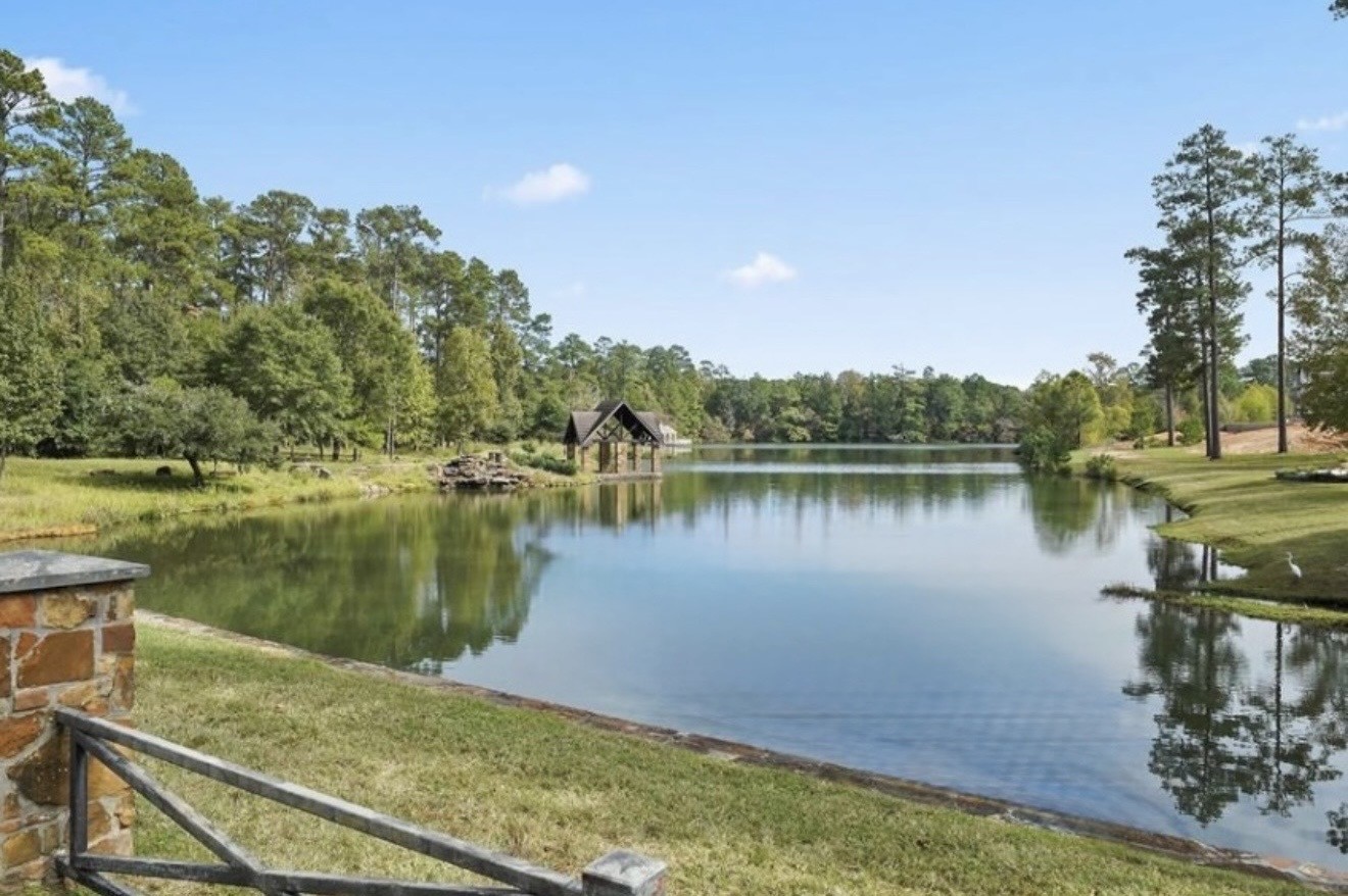 7389 Teaswood Drive Property Photo 18