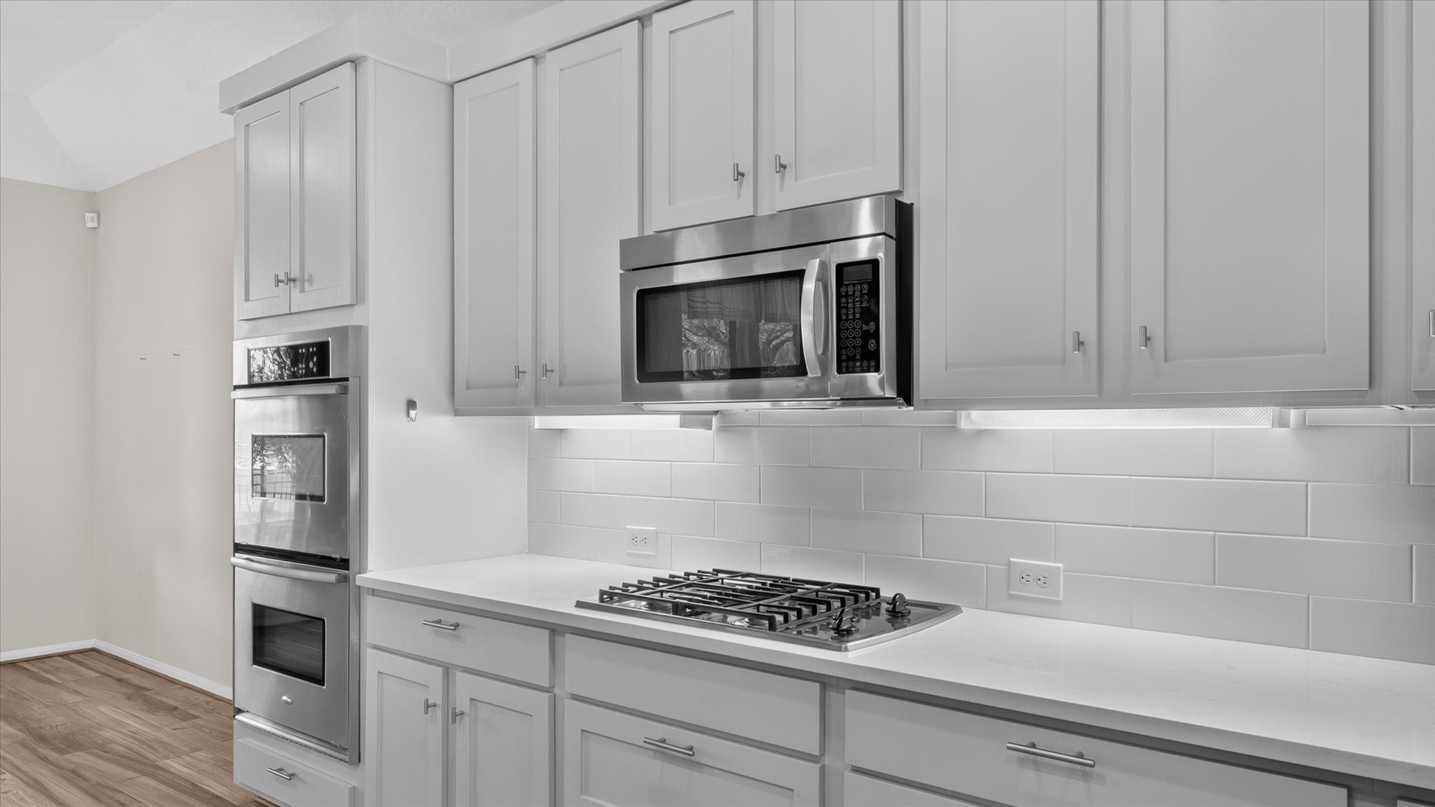 22626 Fanwick Drive Property Photo 12