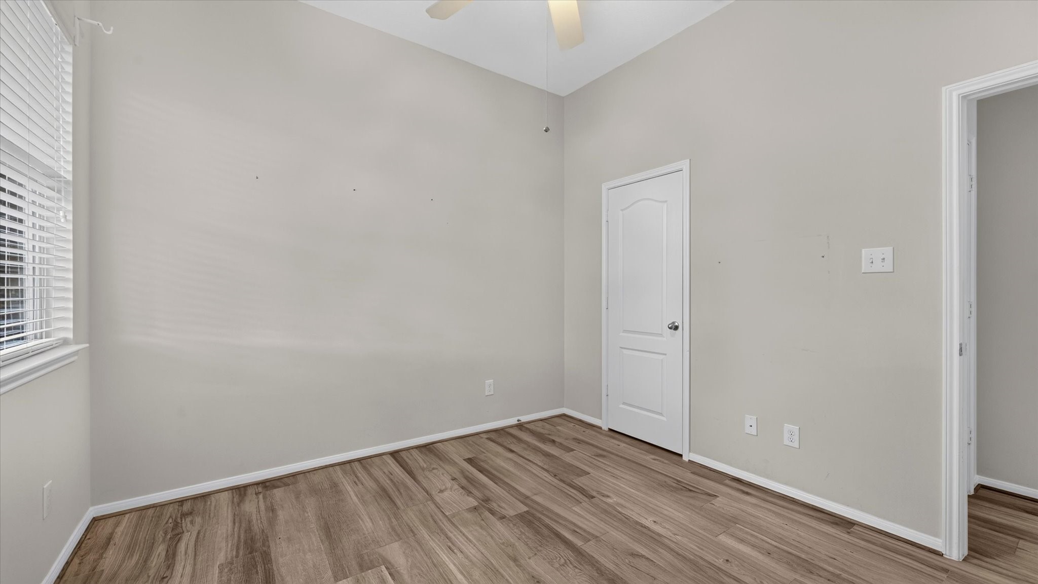 22626 Fanwick Drive Property Photo 31