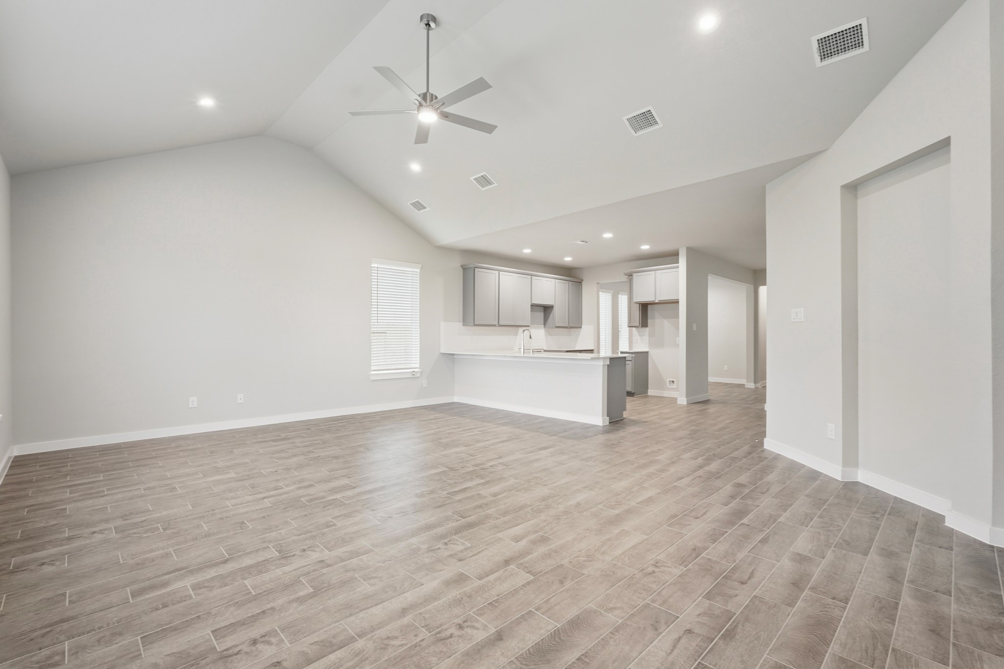 23202 Satin Ash Lane Property Photo 11