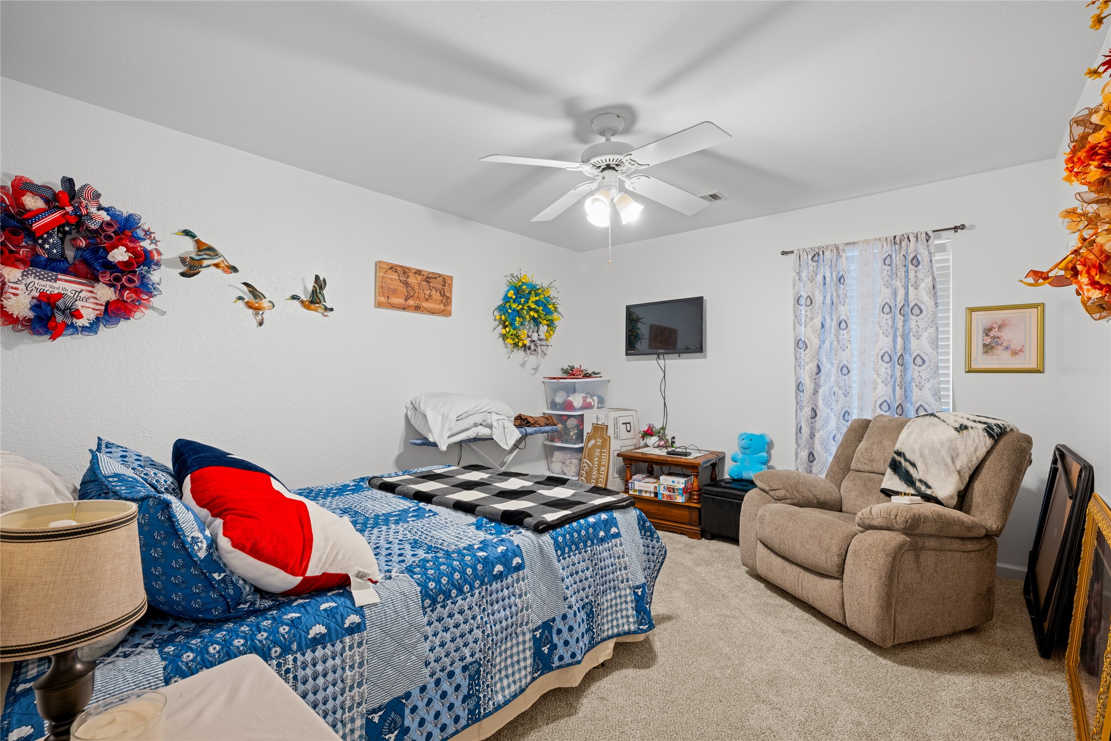 417 S Faires Property Photo 16