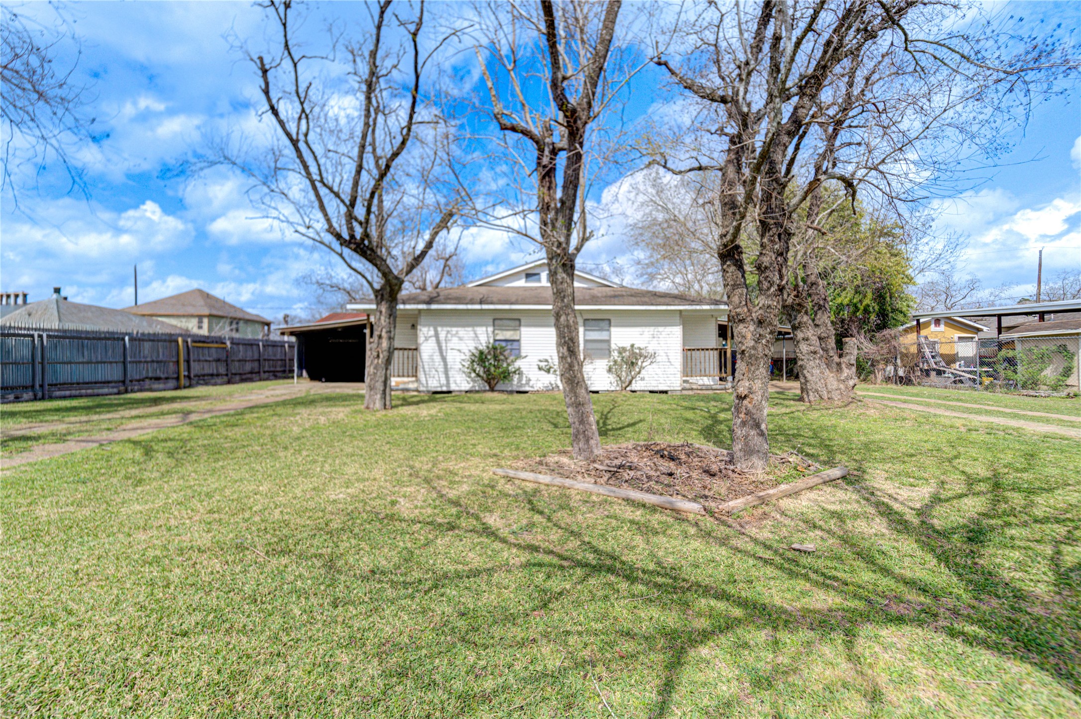6109 Hertford Street Property Photo 1