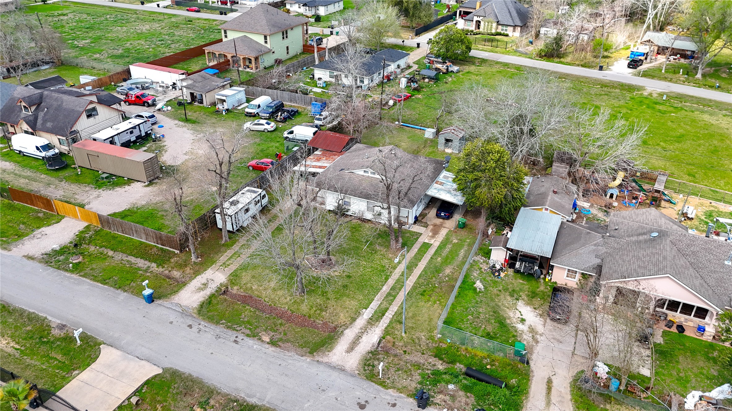 6109 Hertford Street Property Photo 4