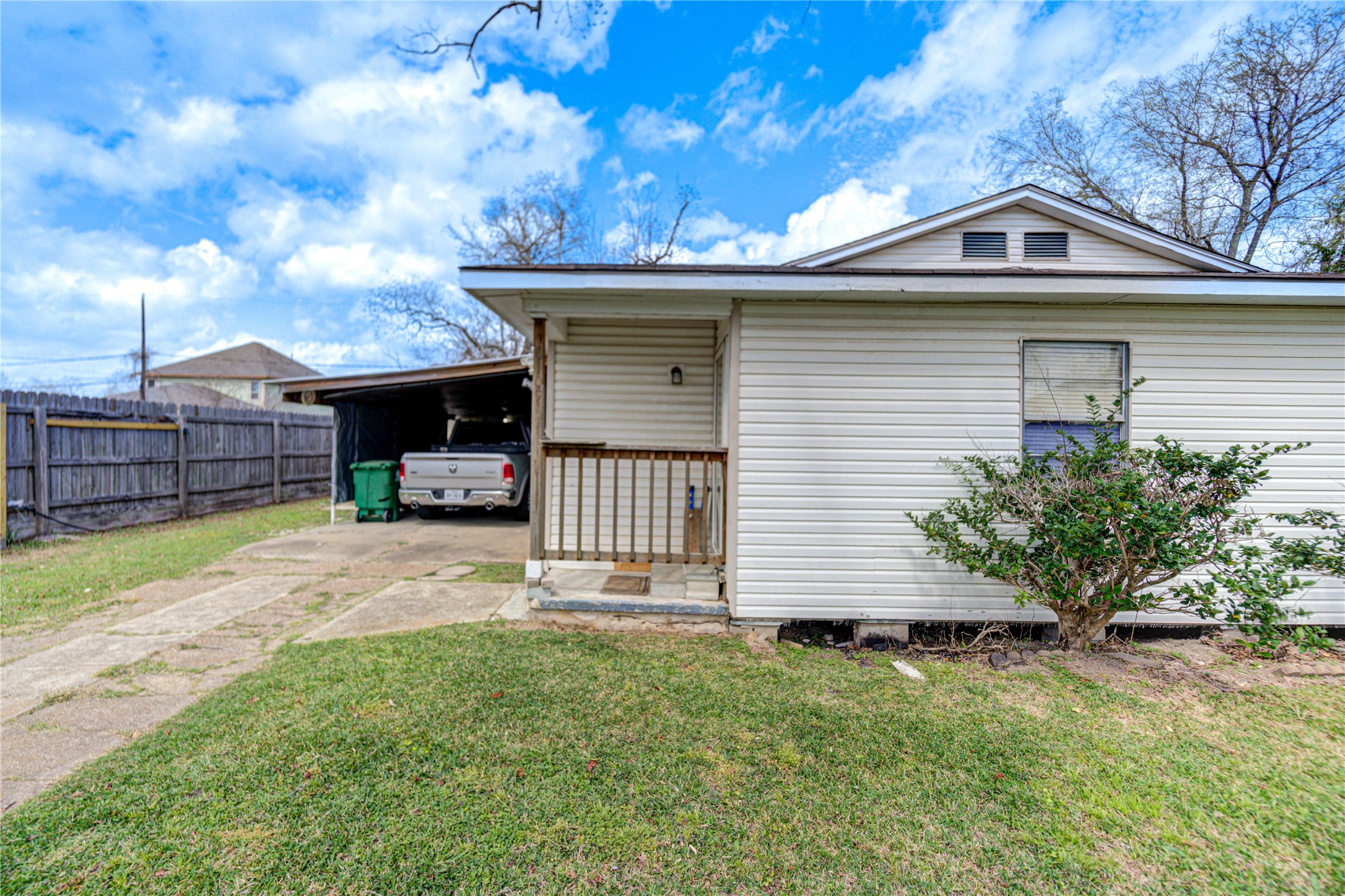 6109 Hertford Street Property Photo 26