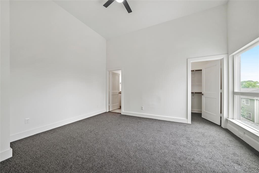 1539 W 23rd Street D Property Photo 20