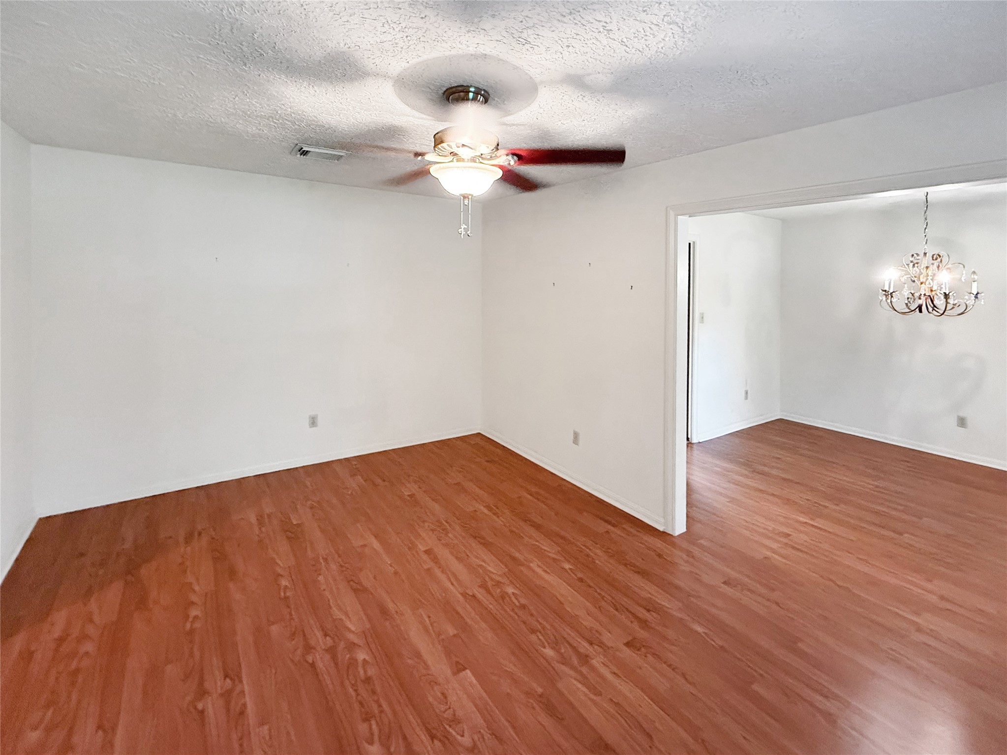 11639 Chuckson Drive Property Photo 8