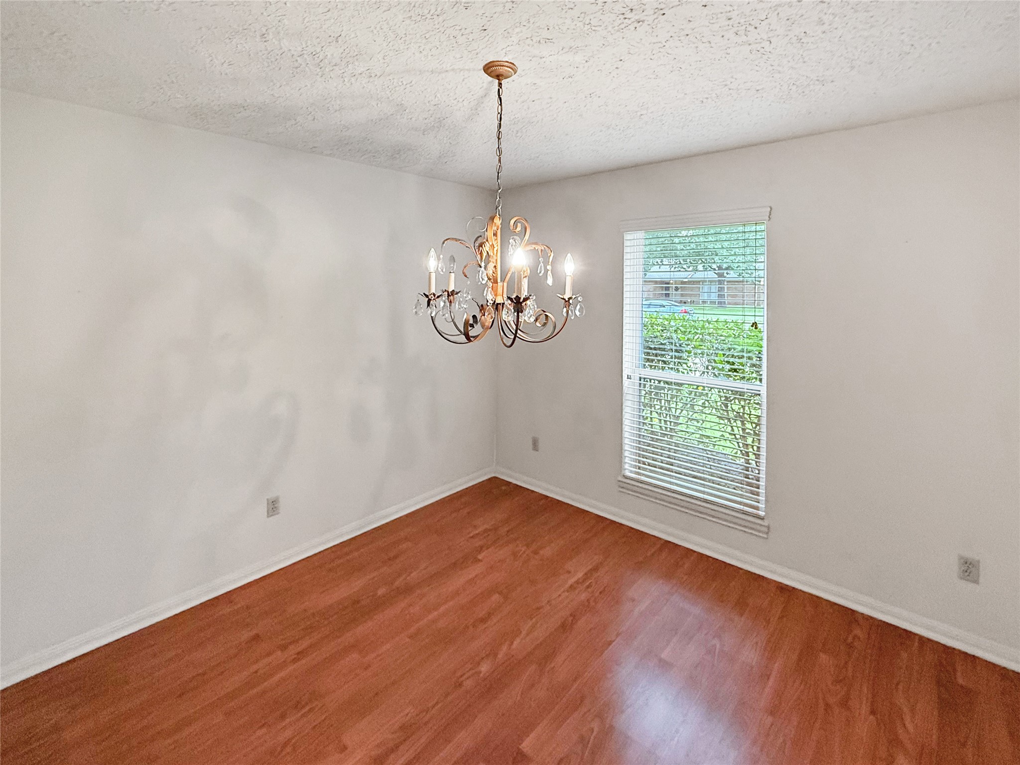 11639 Chuckson Drive Property Photo 10
