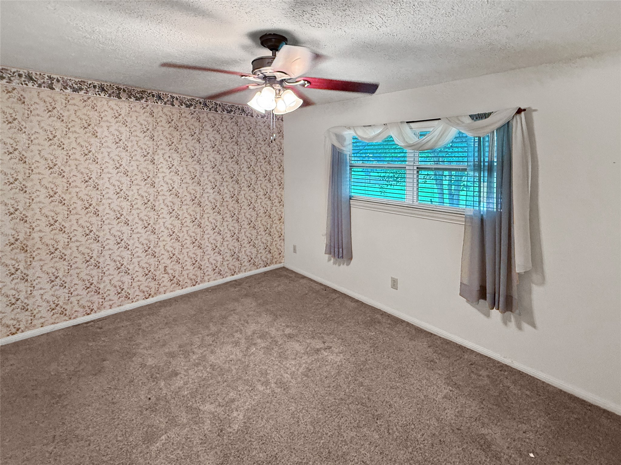 11639 Chuckson Drive Property Photo 19
