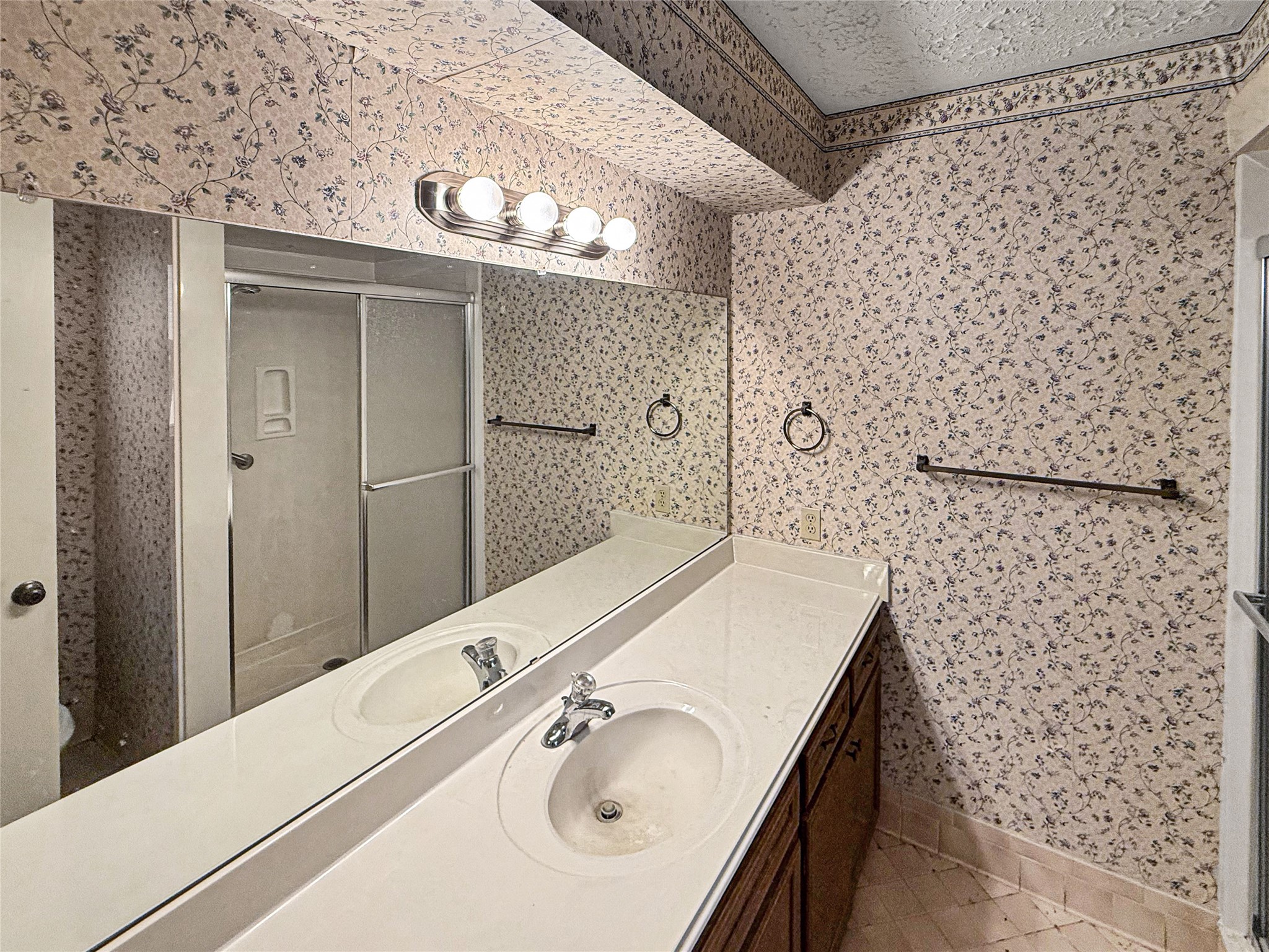 11639 Chuckson Drive Property Photo 29