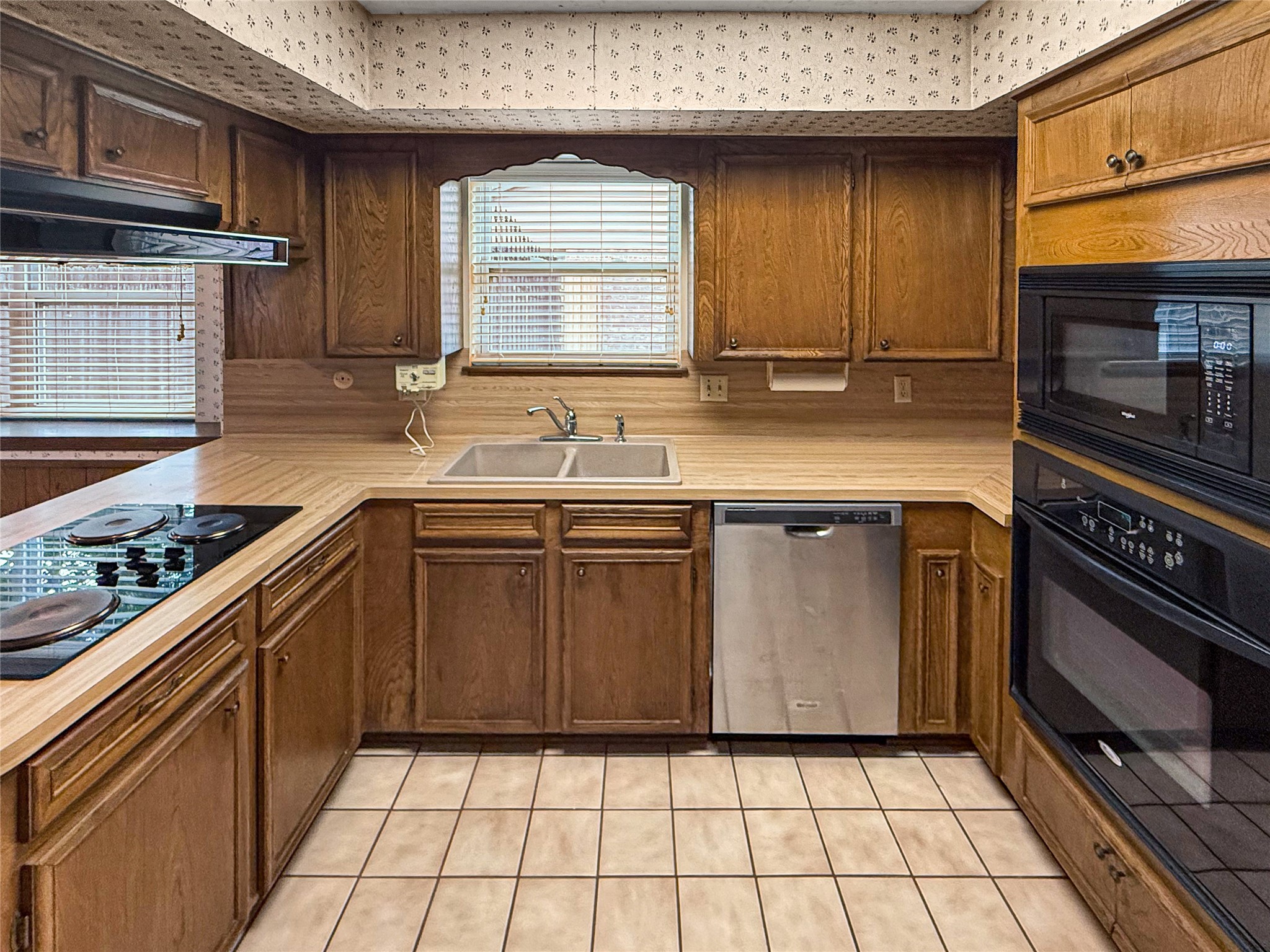 11639 Chuckson Drive Property Photo 34