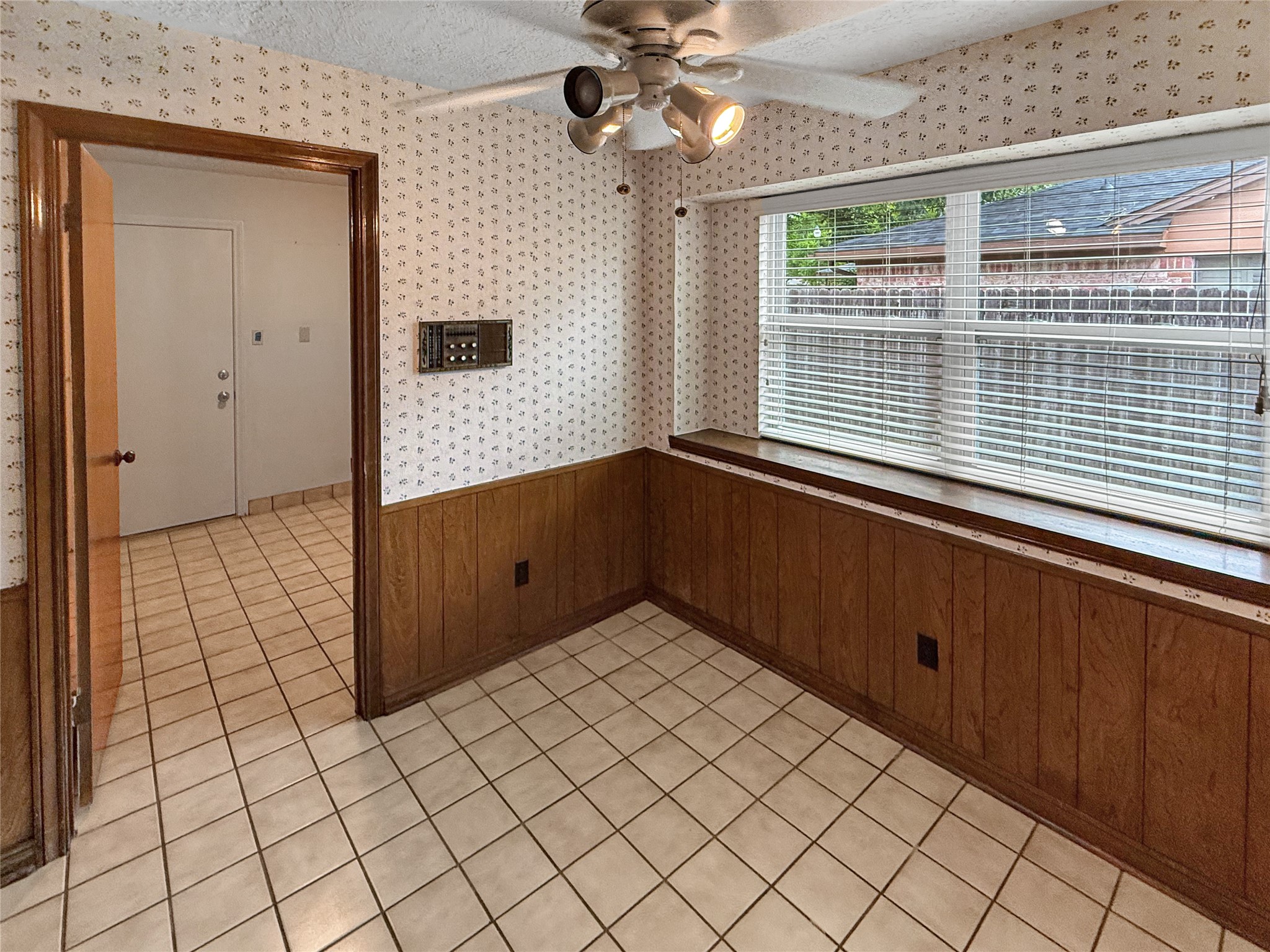 11639 Chuckson Drive Property Photo 37
