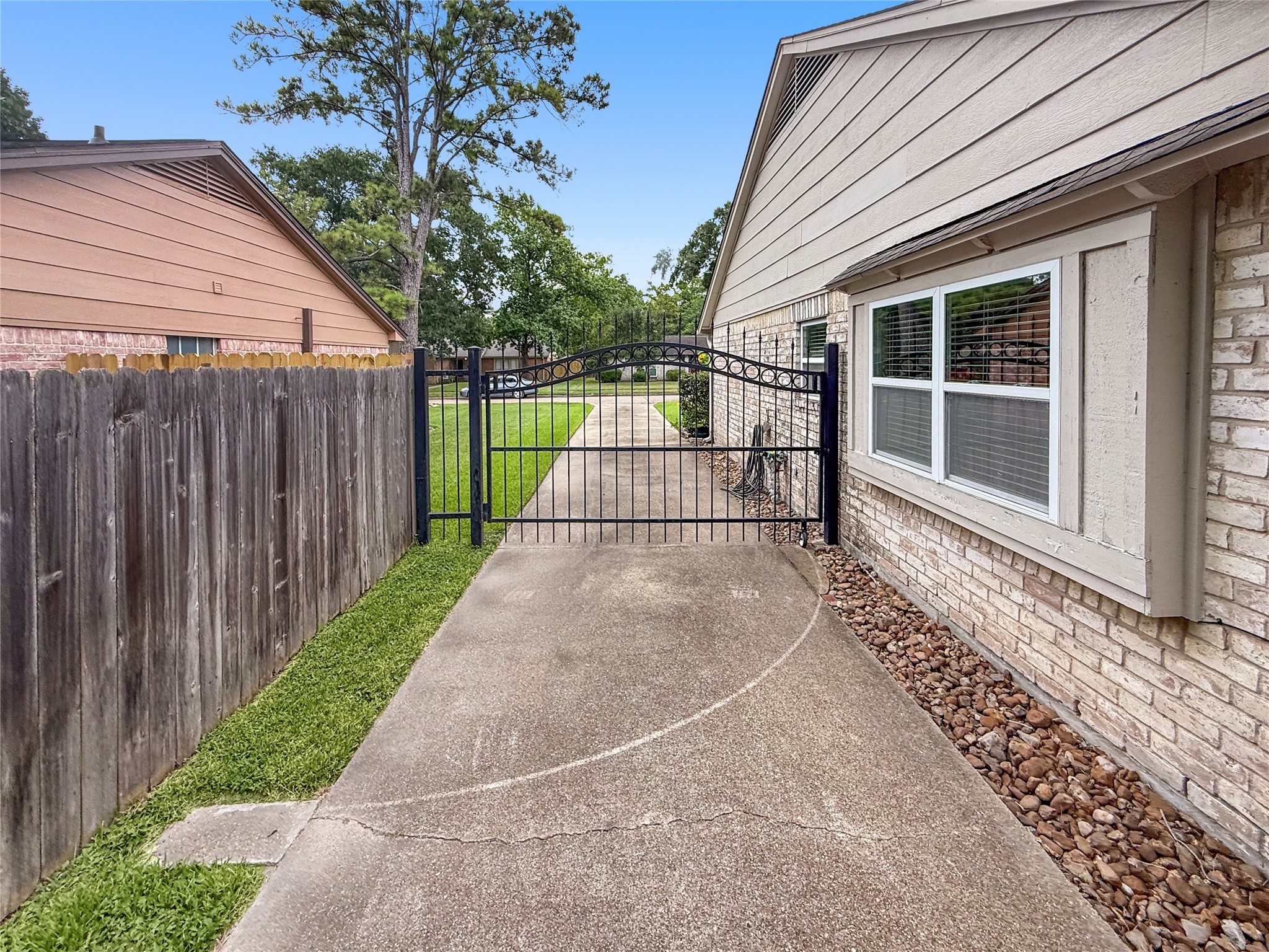 11639 Chuckson Drive Property Photo 41