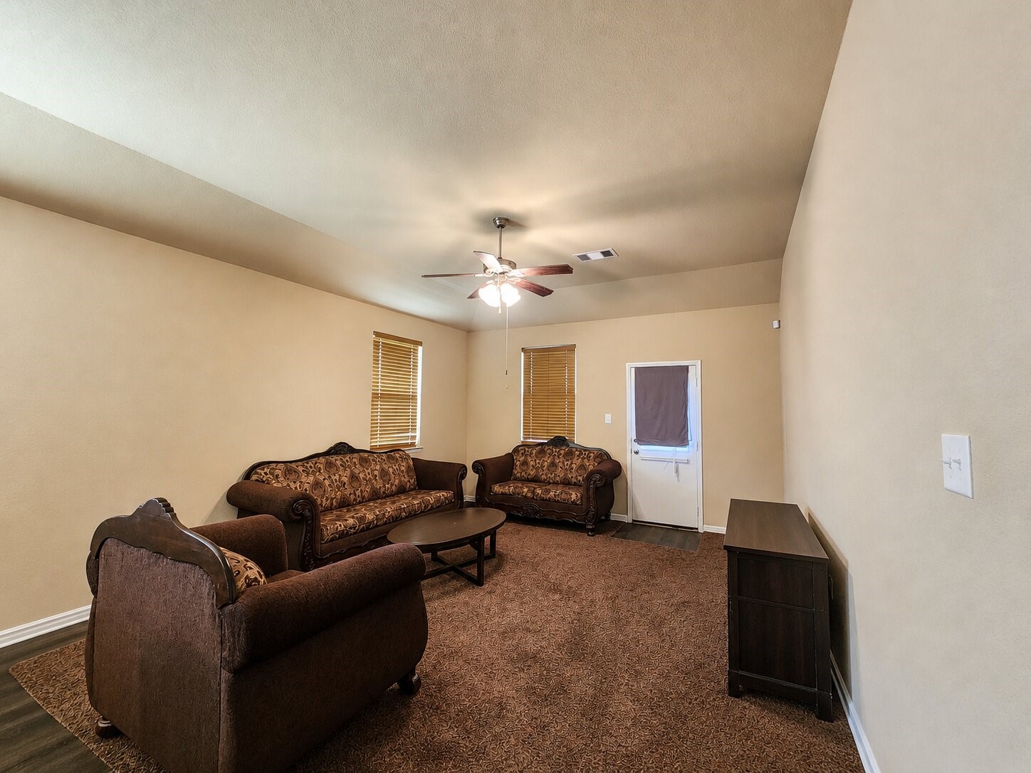 7447 Wheatley Gardens Drive Property Photo 6