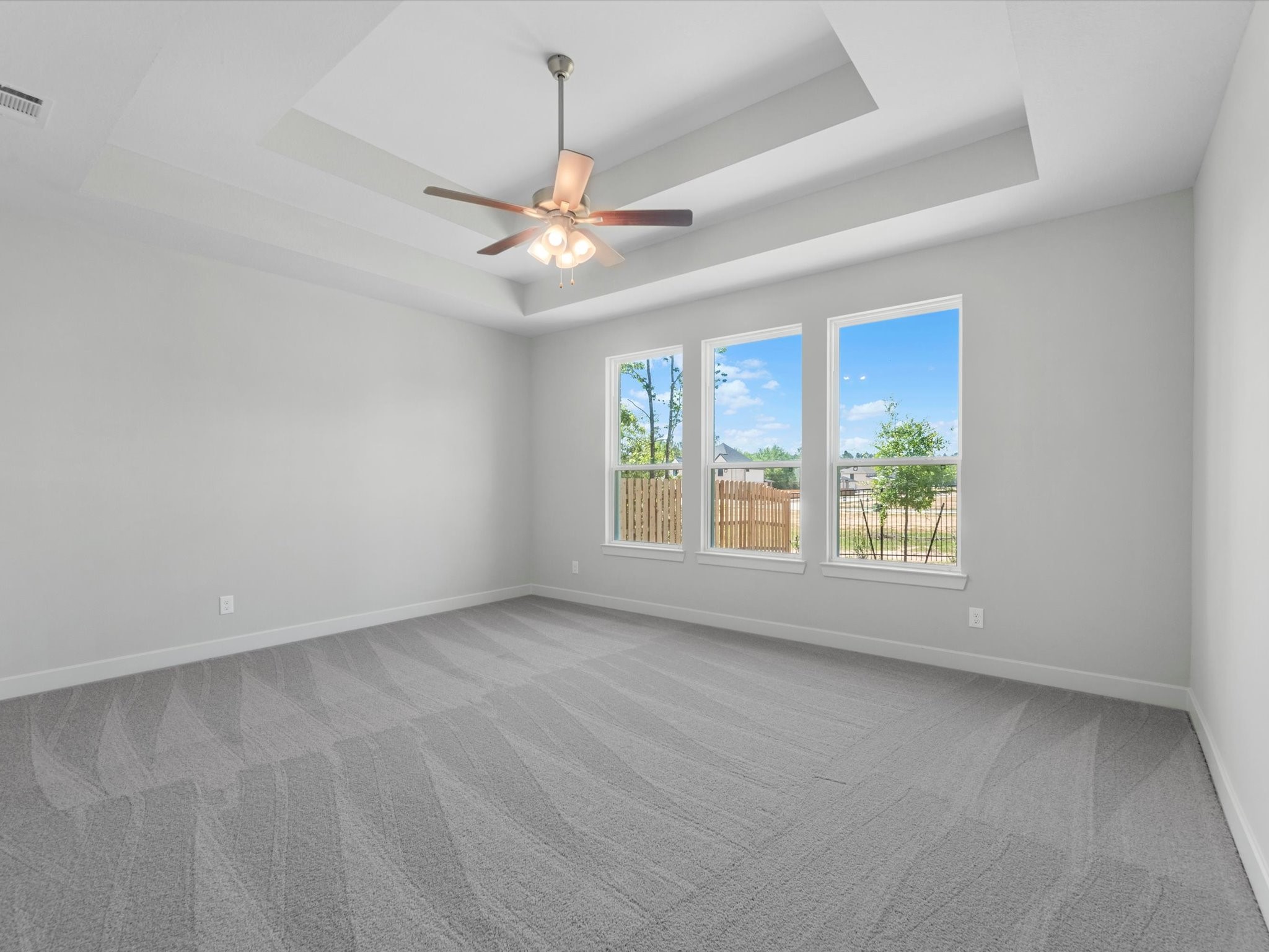 8919 Colonnade Way Property Photo 10