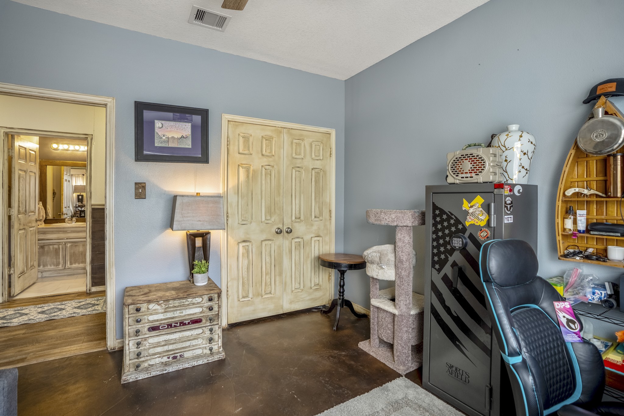 24628 Leitrim Street Property Photo 24