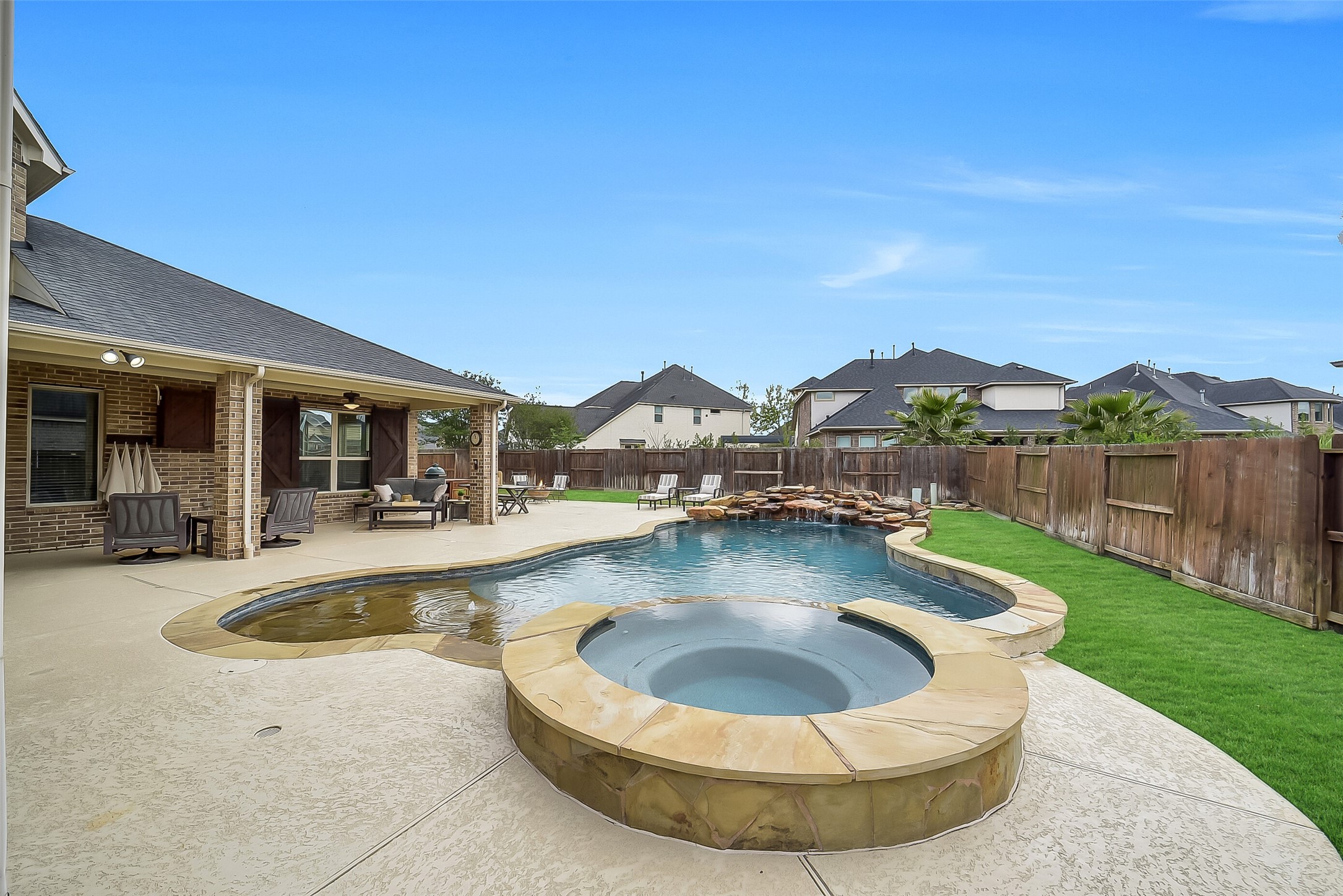 28303 Island Manor Lane Property Photo 1