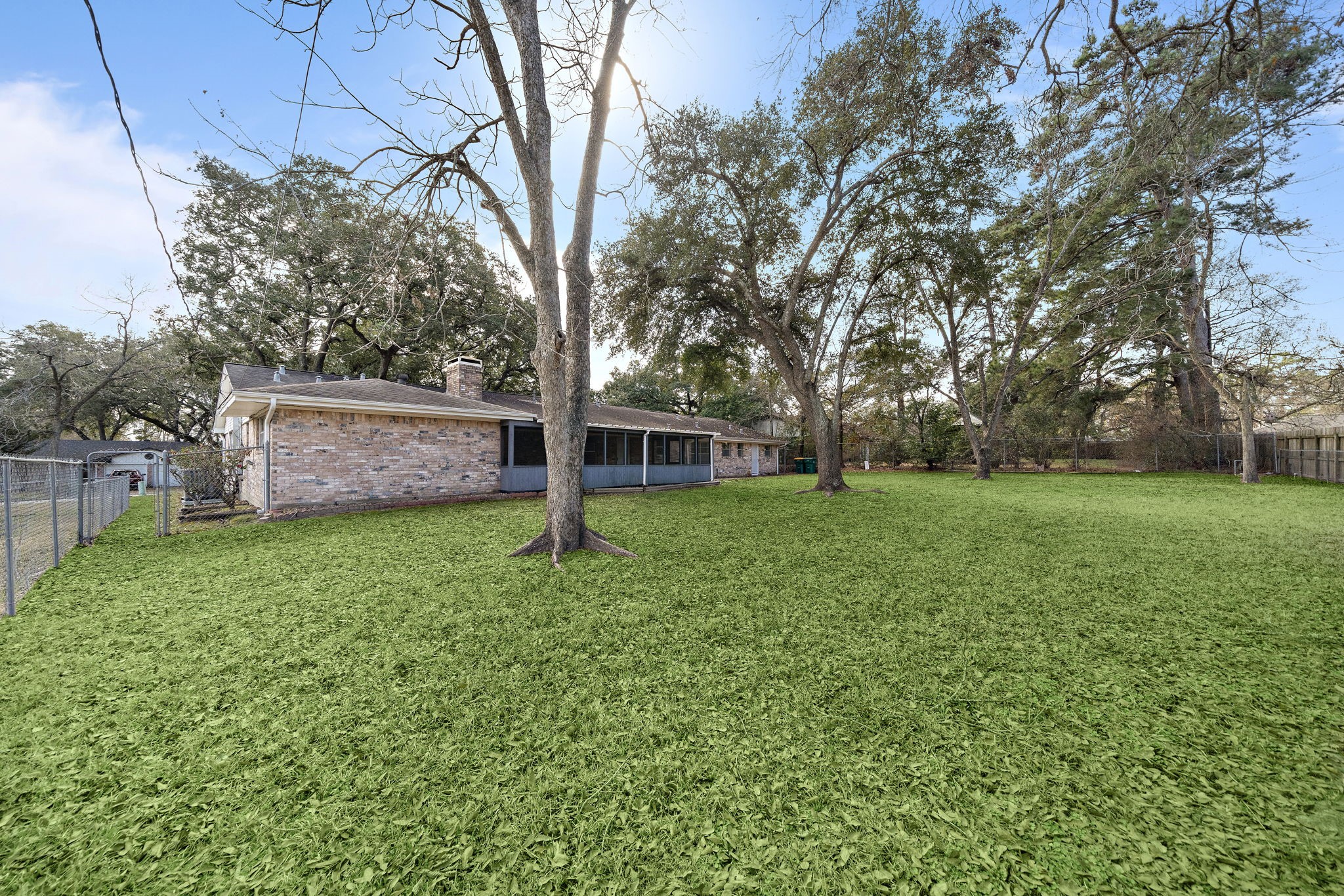 1104 Hillcrest Drive Property Photo 18