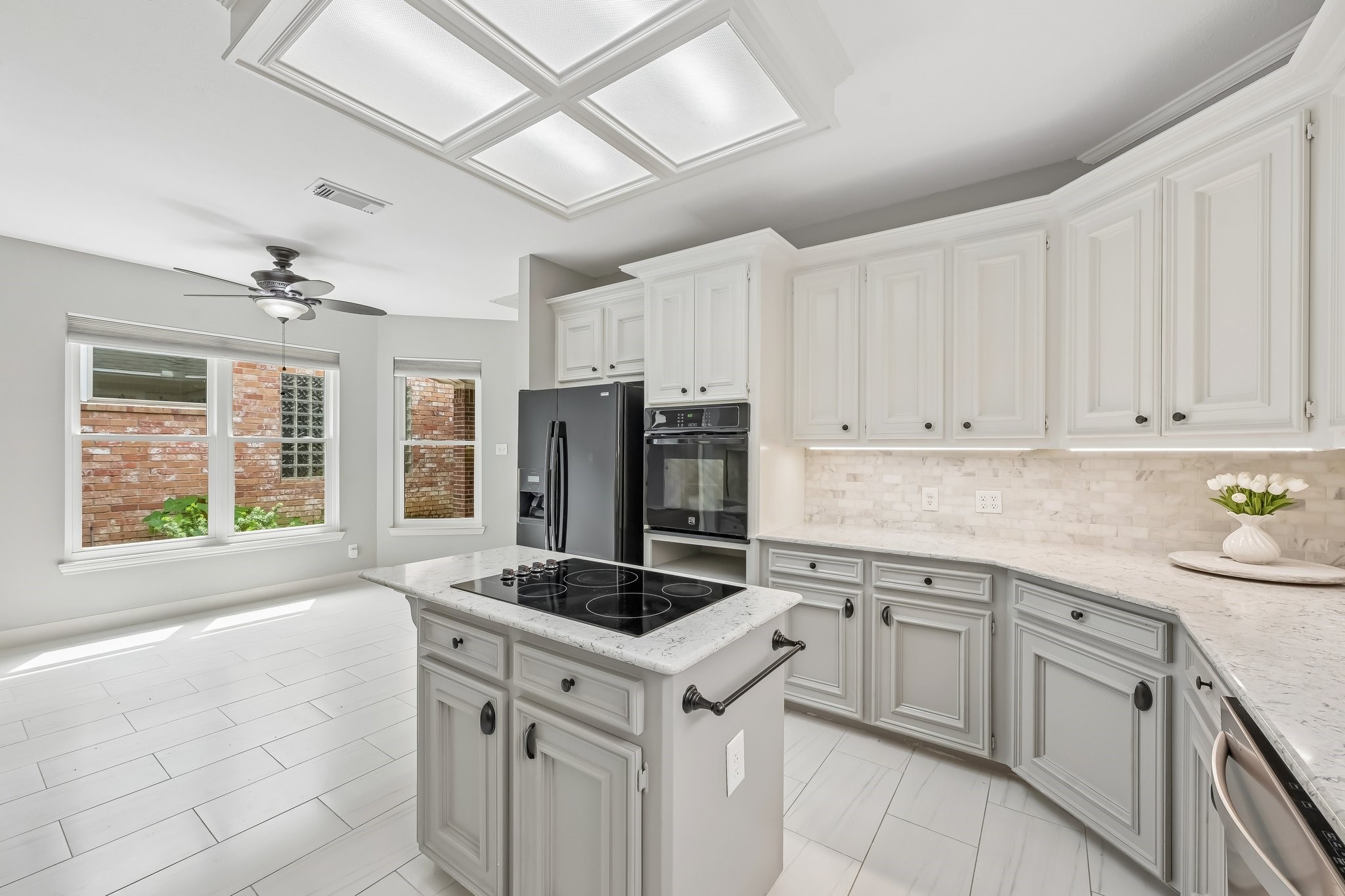 6807 Tournament Drive Property Photo 16