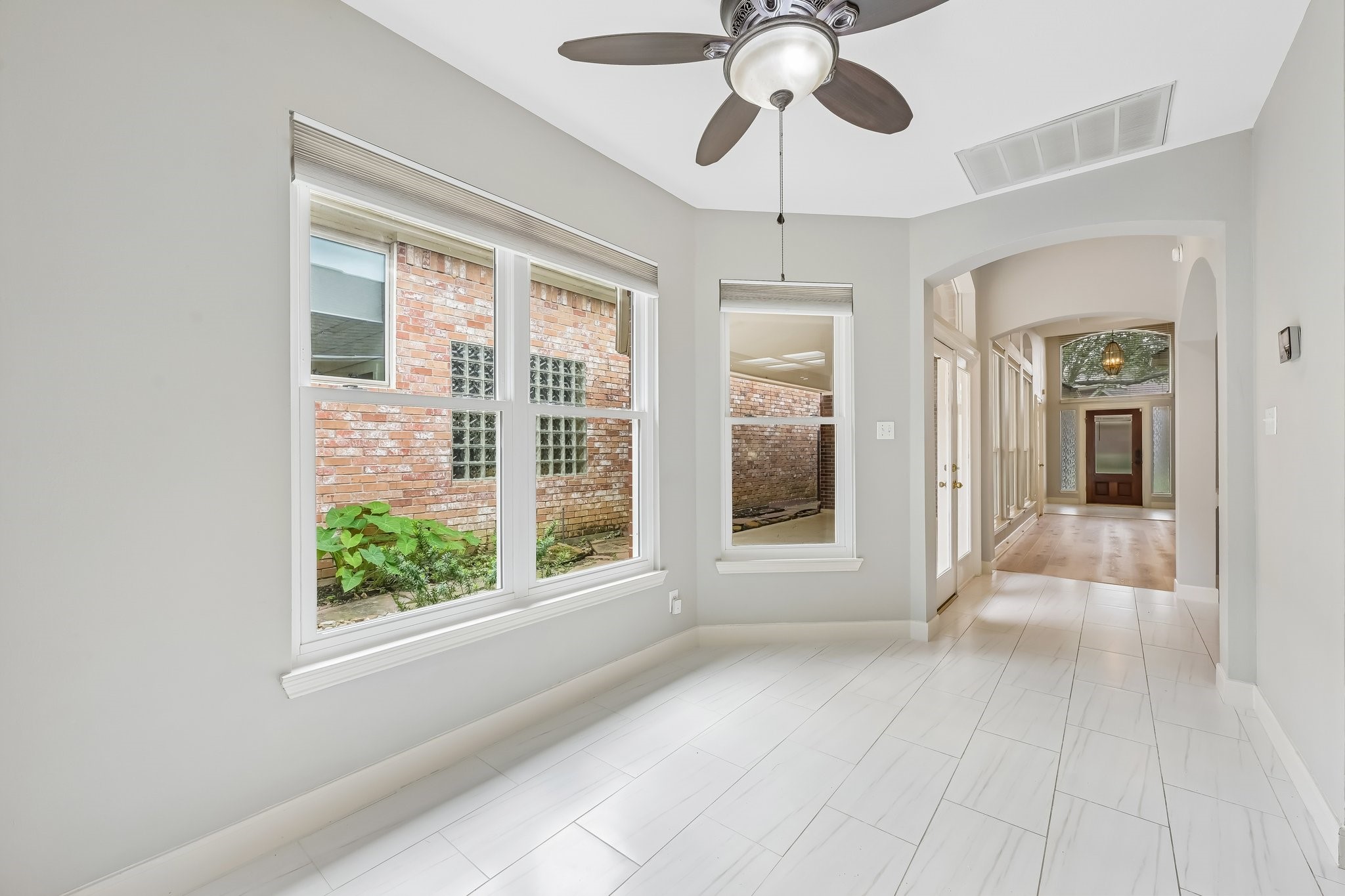 6807 Tournament Drive Property Photo 18