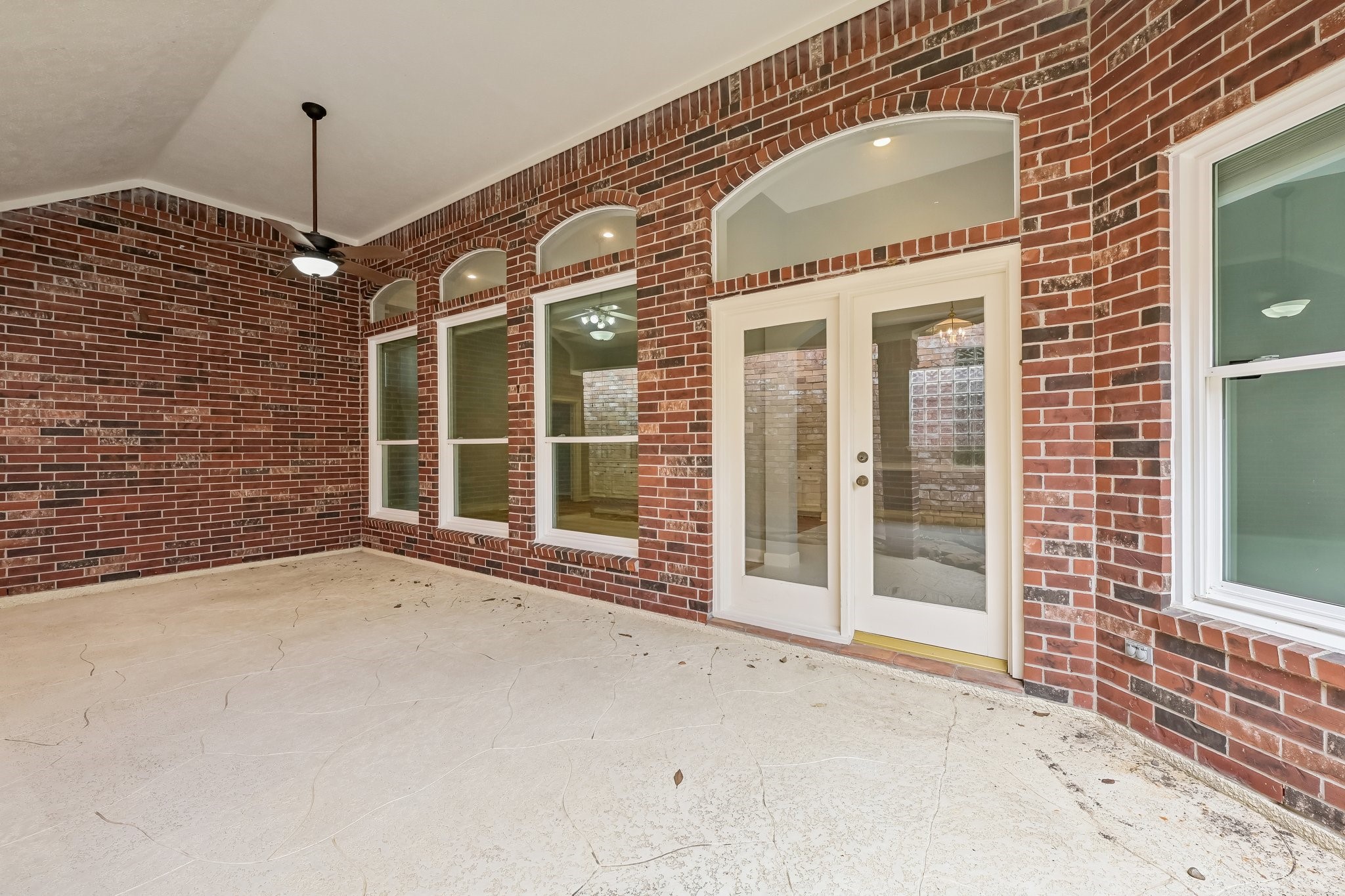 6807 Tournament Drive Property Photo 37