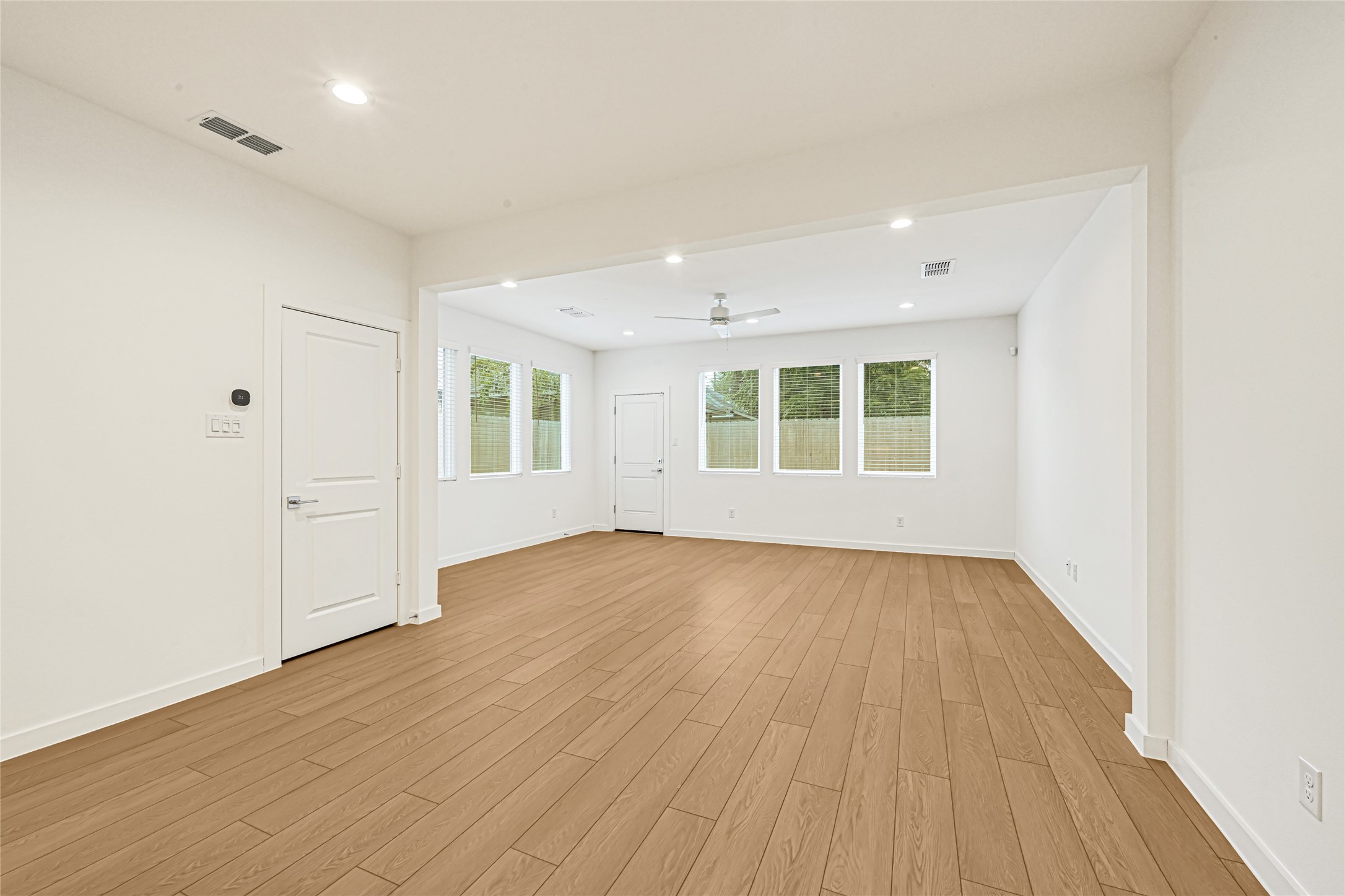 3225 Dennis Street Property Photo 5
