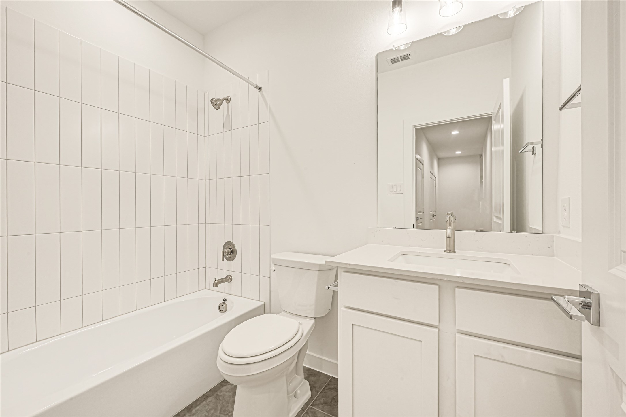 3225 Dennis Street Property Photo 14