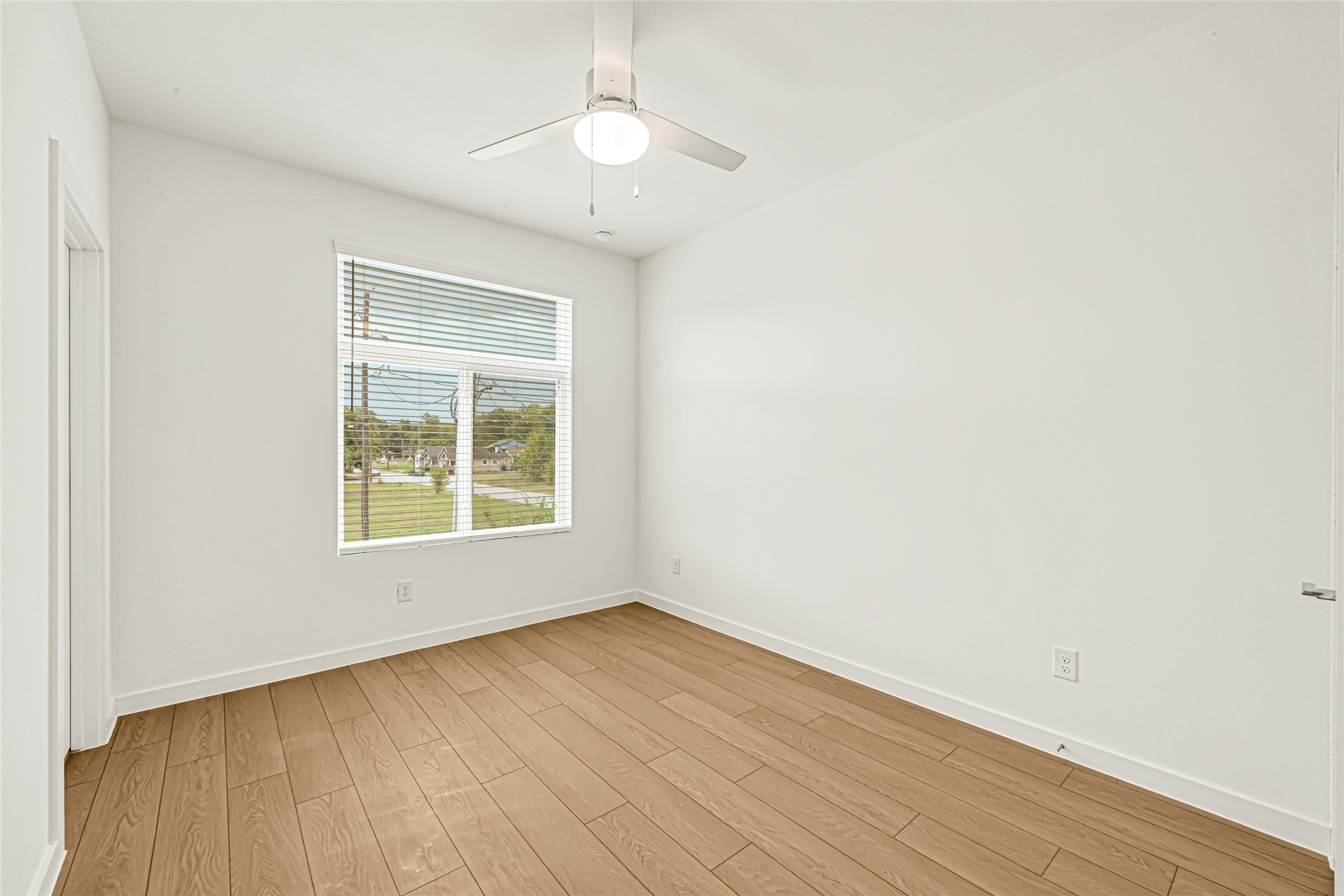 3225 Dennis Street Property Photo 16