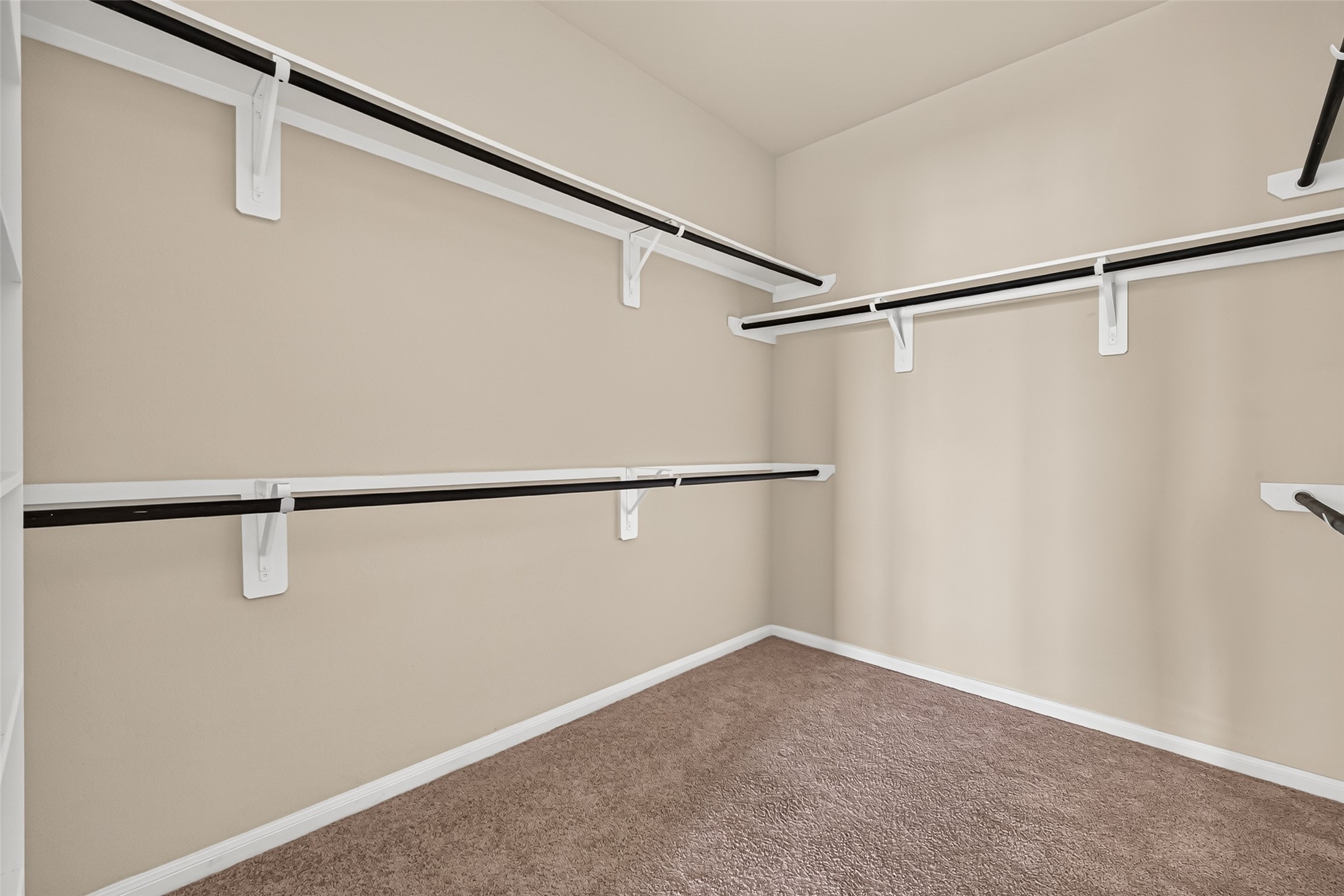4403 Silvergrass Lane Property Photo 30