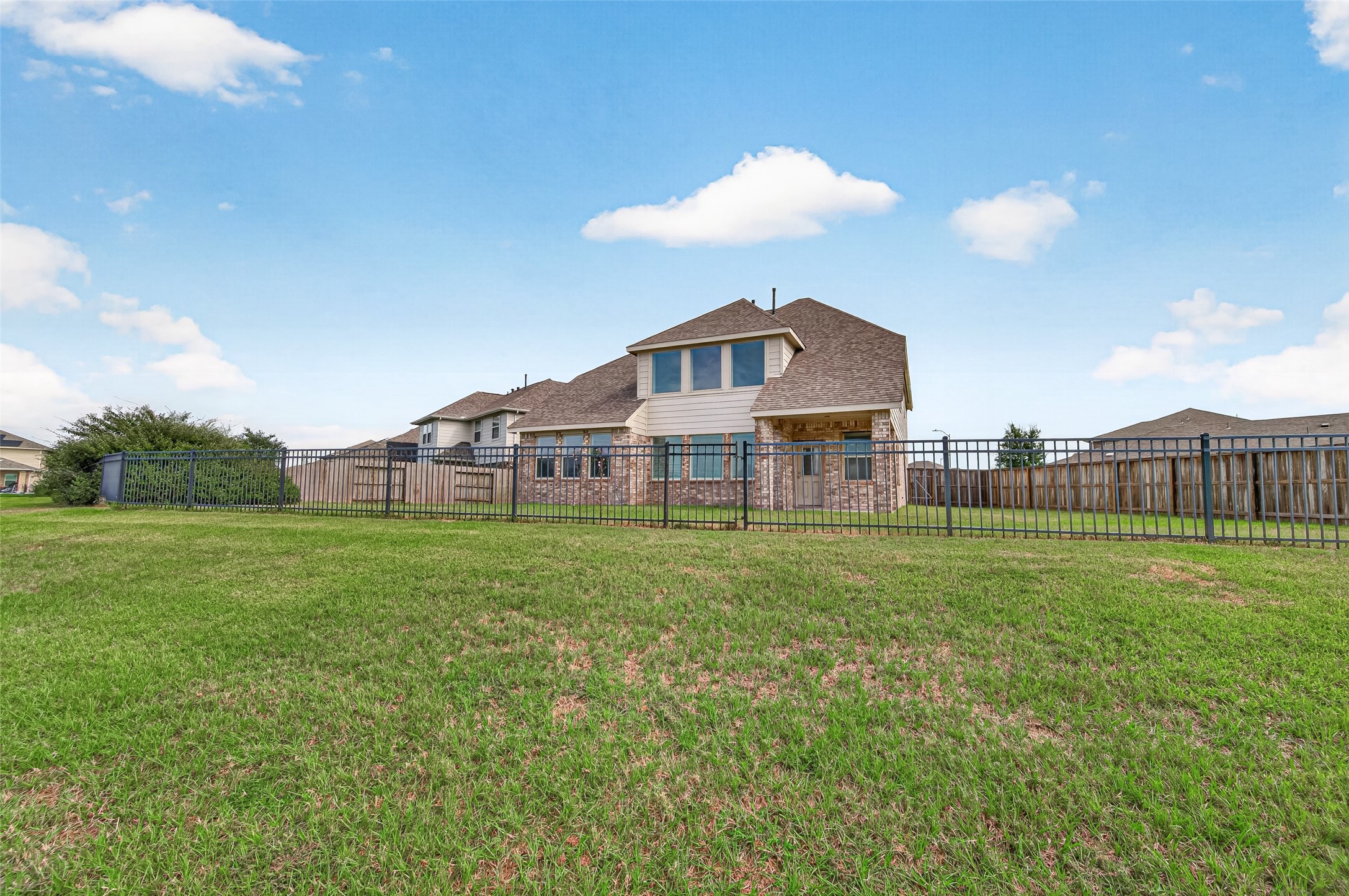 4403 Silvergrass Lane Property Photo 46