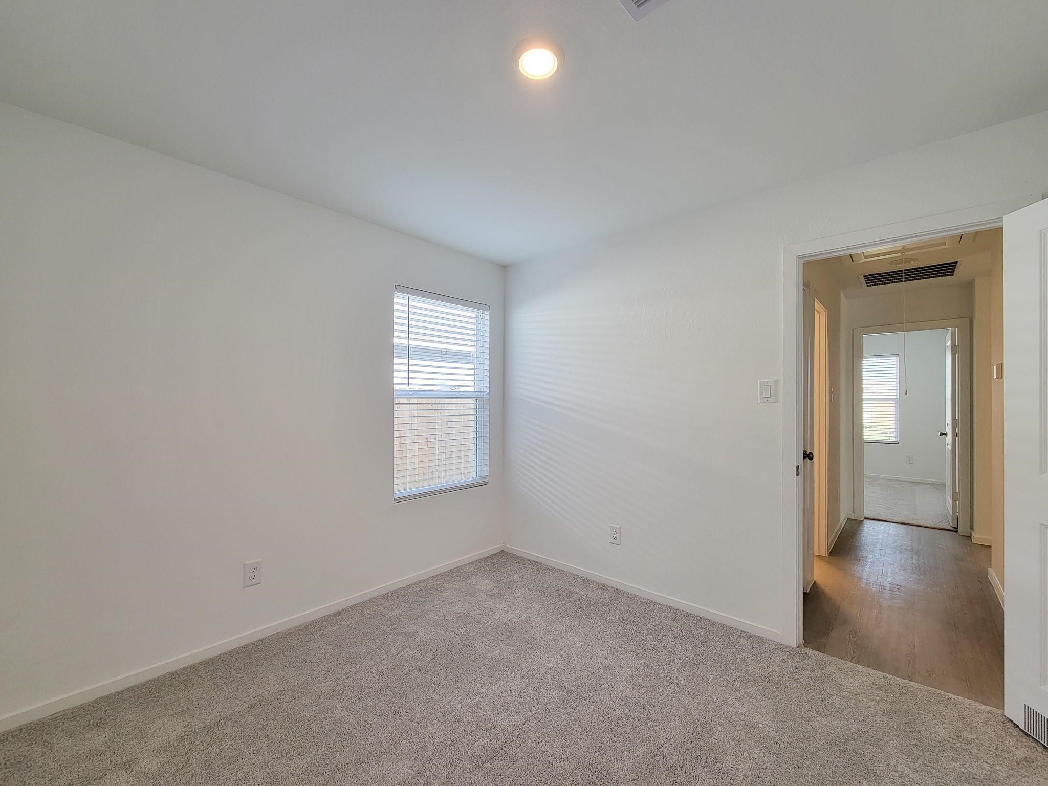 15671 Plum Brook Drive Property Photo 19
