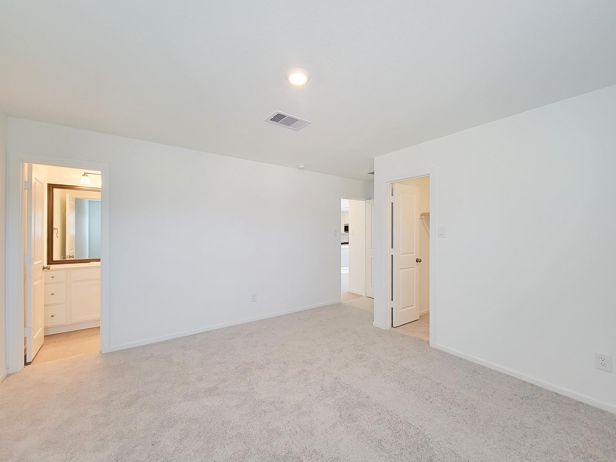 15671 Plum Brook Drive Property Photo 27