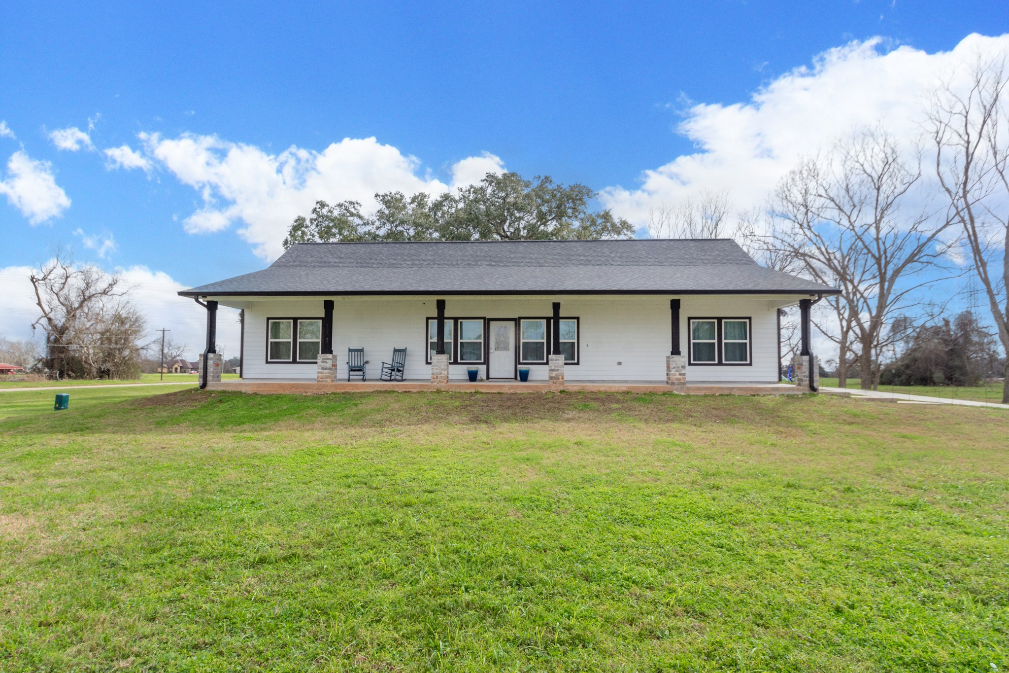202 Horse Shoe Trail Property Photo 1