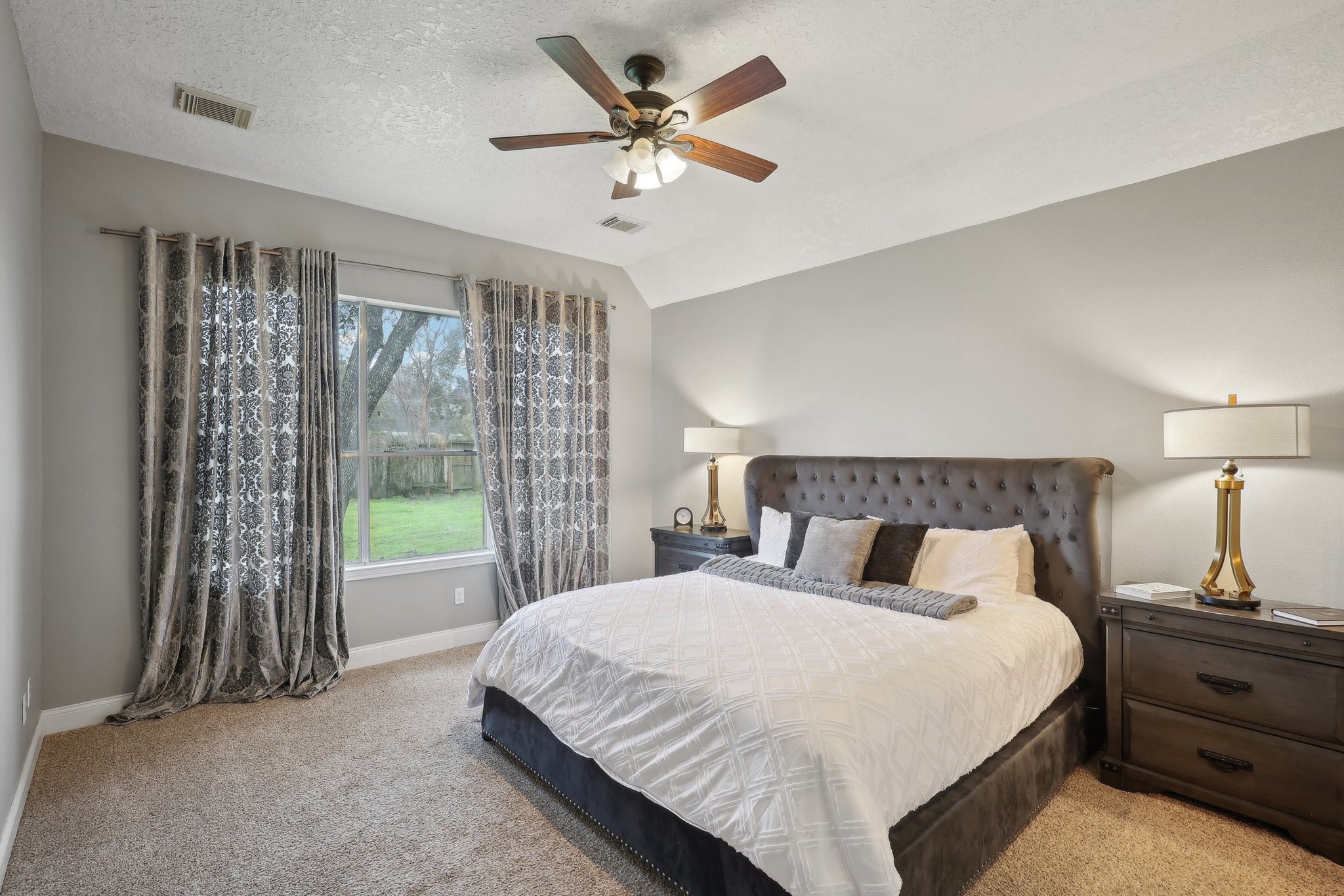 6206 Townsgate Circle Property Photo 11