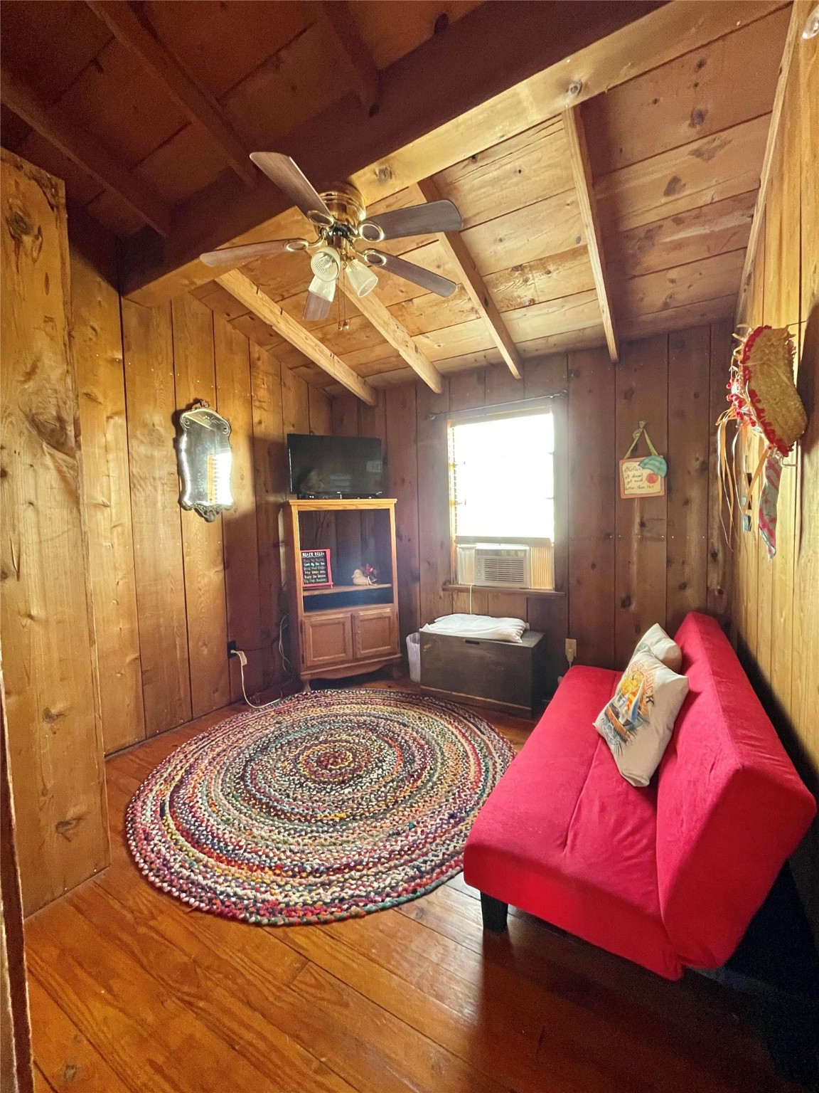 1111 Surf Drive Property Photo 13