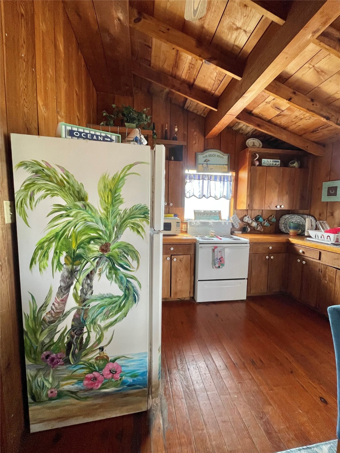 1111 Surf Drive Property Photo 26
