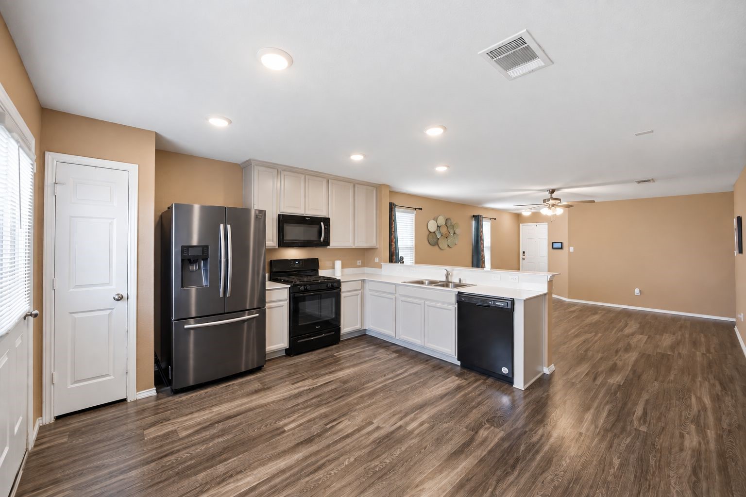 17838 Planted Orchard Drive Property Photo 5