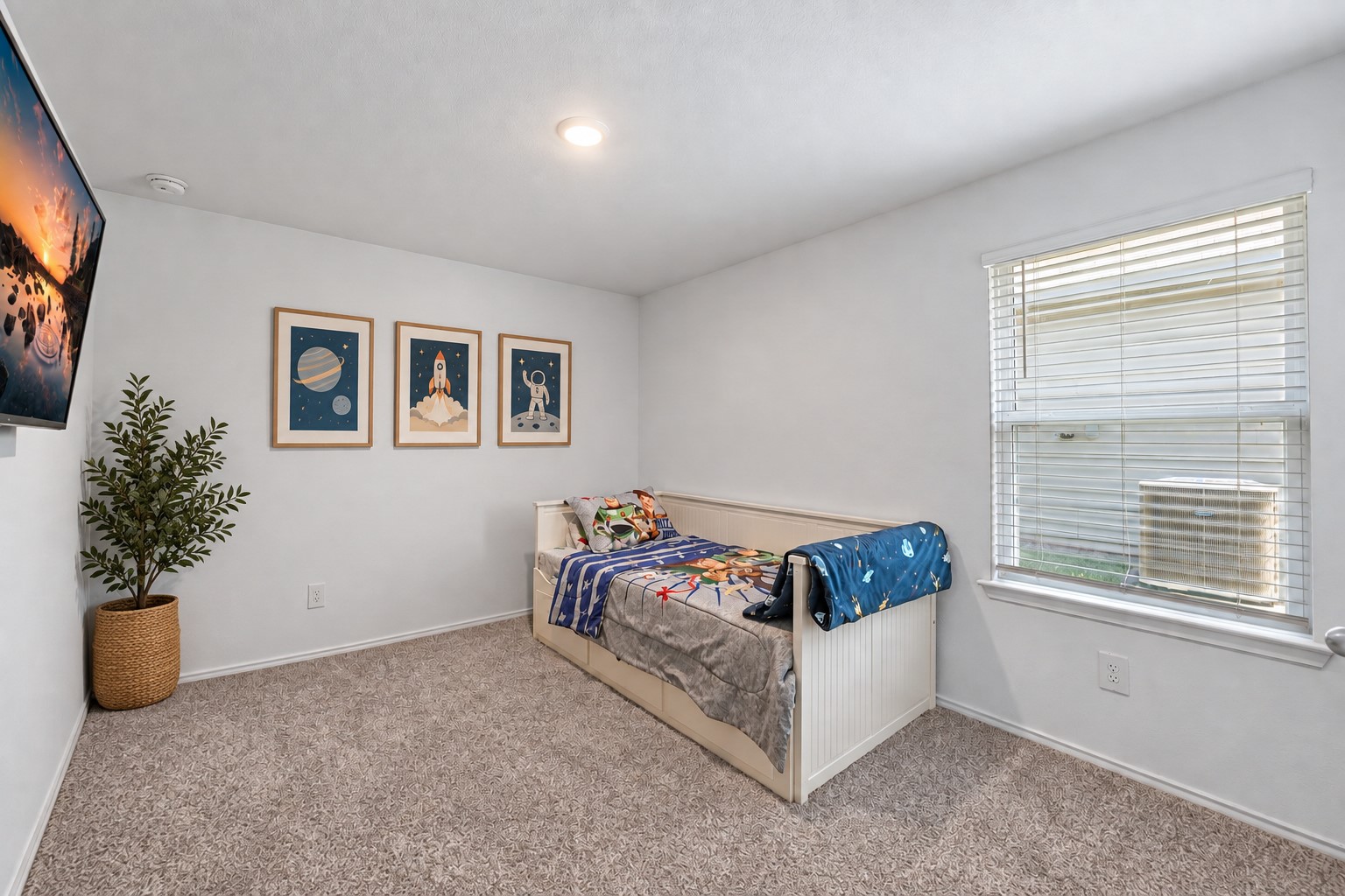 12828 Water Dive Court Property Photo 21