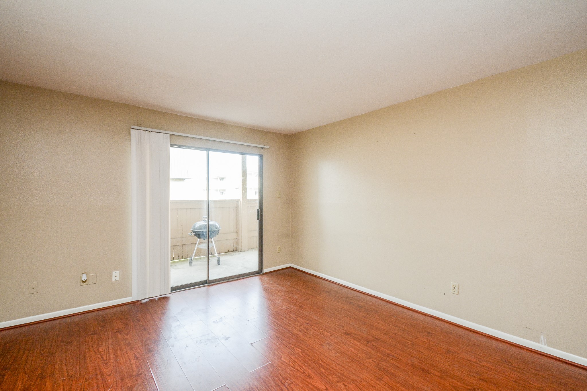 8519 Hearth Boulevard 26 Property Photo 14