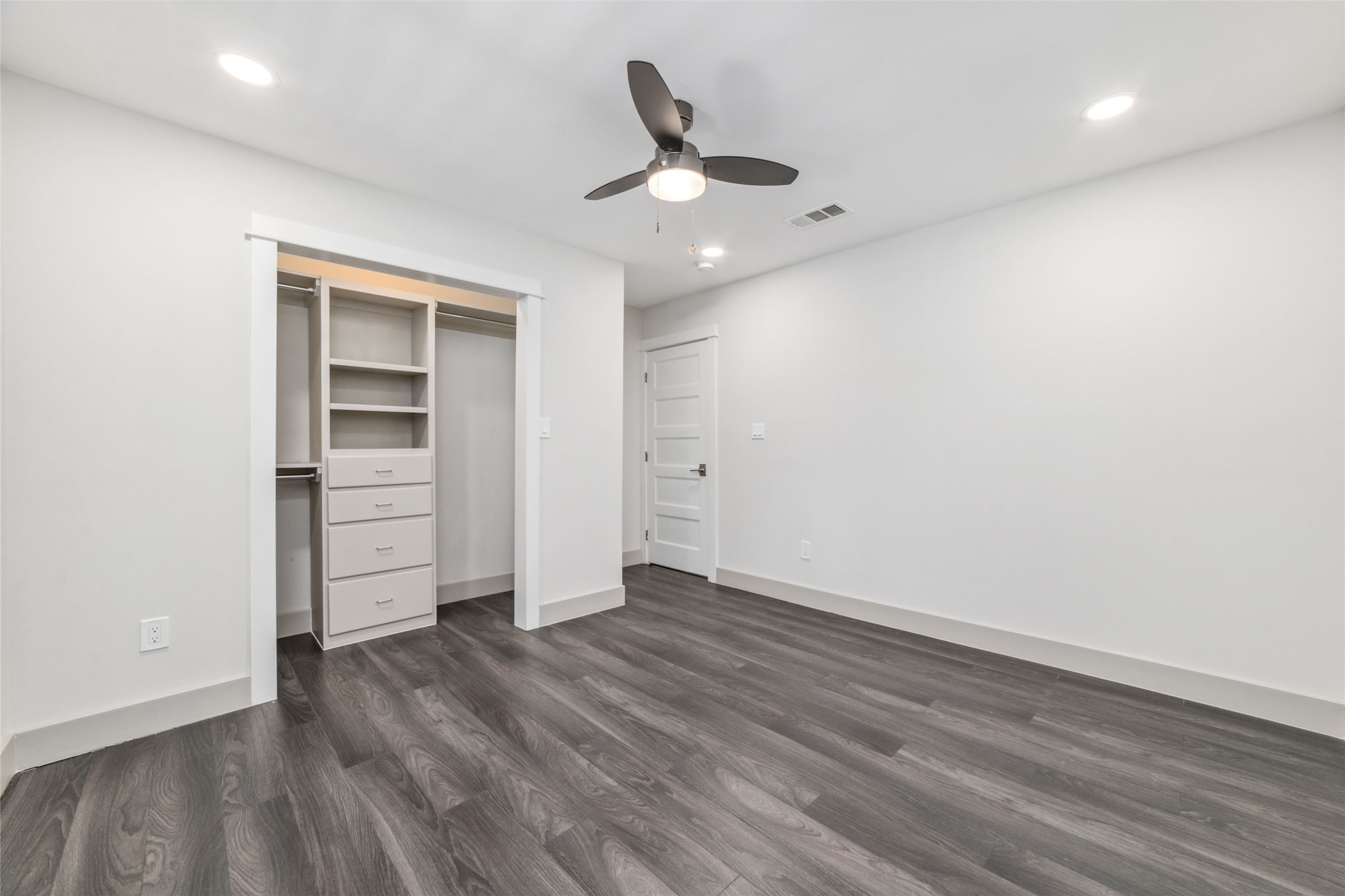 9400 Spring Branch Drive Property Photo 26
