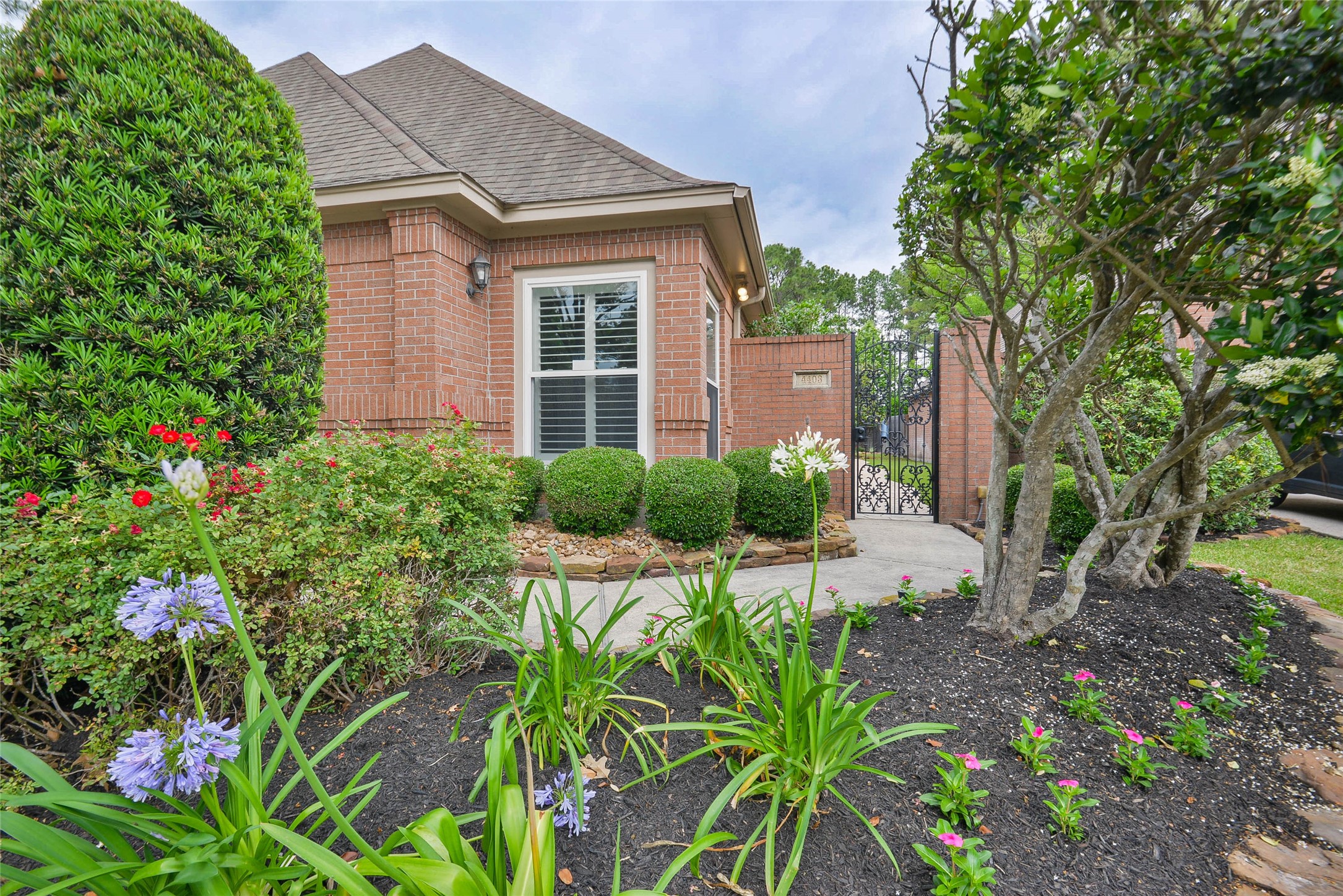 4403 Walham Court Property Photo 2