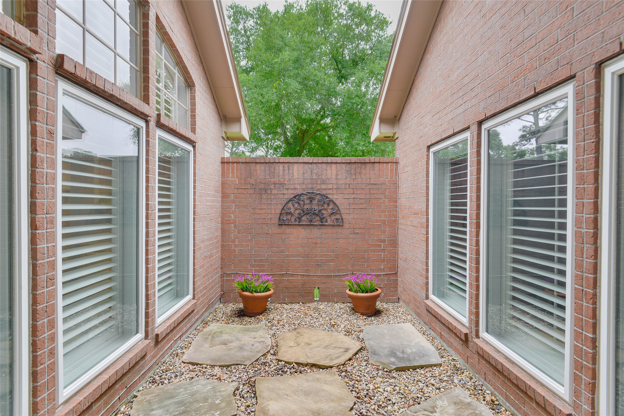 4403 Walham Court Property Photo 19