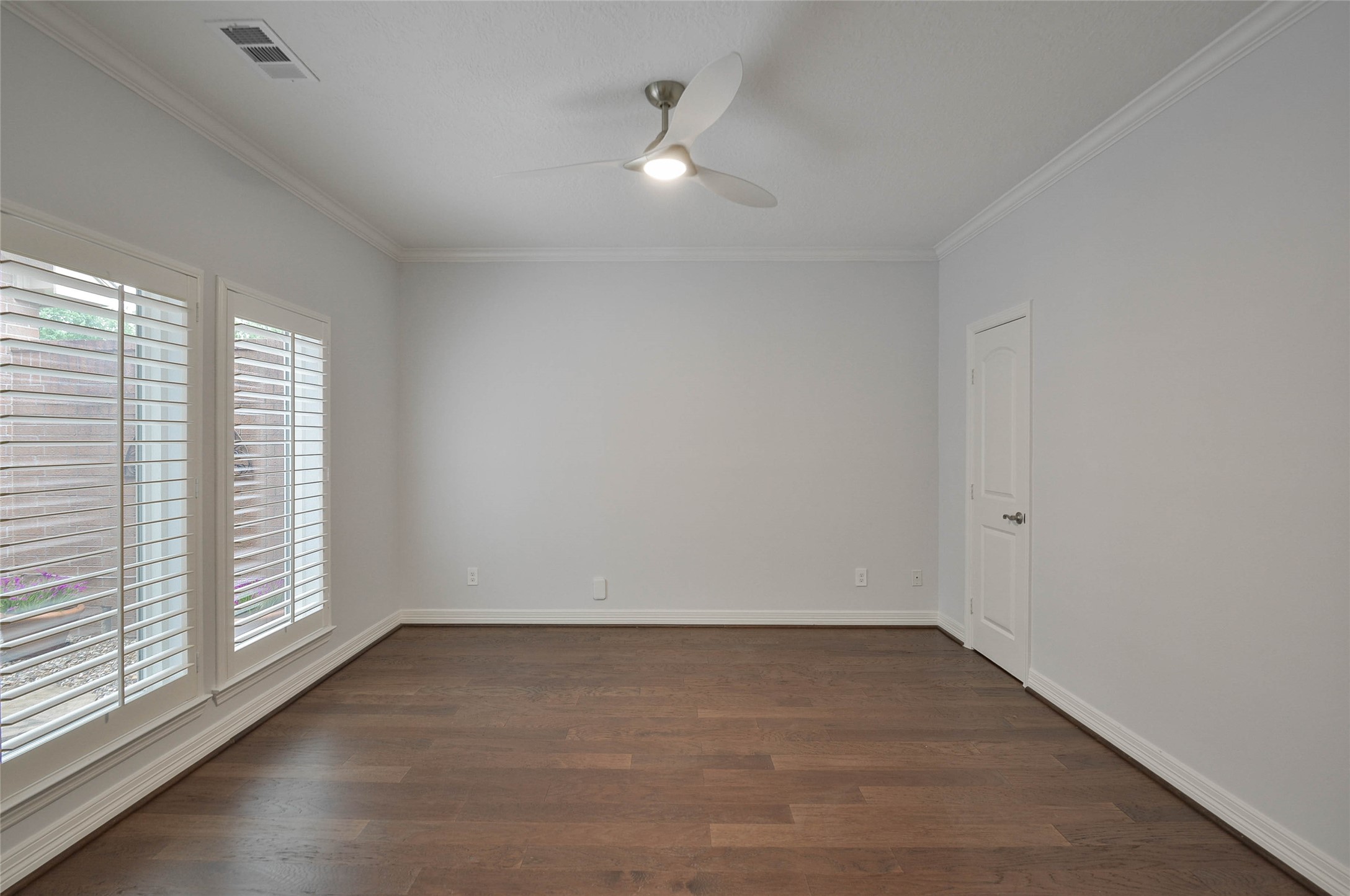 4403 Walham Court Property Photo 20